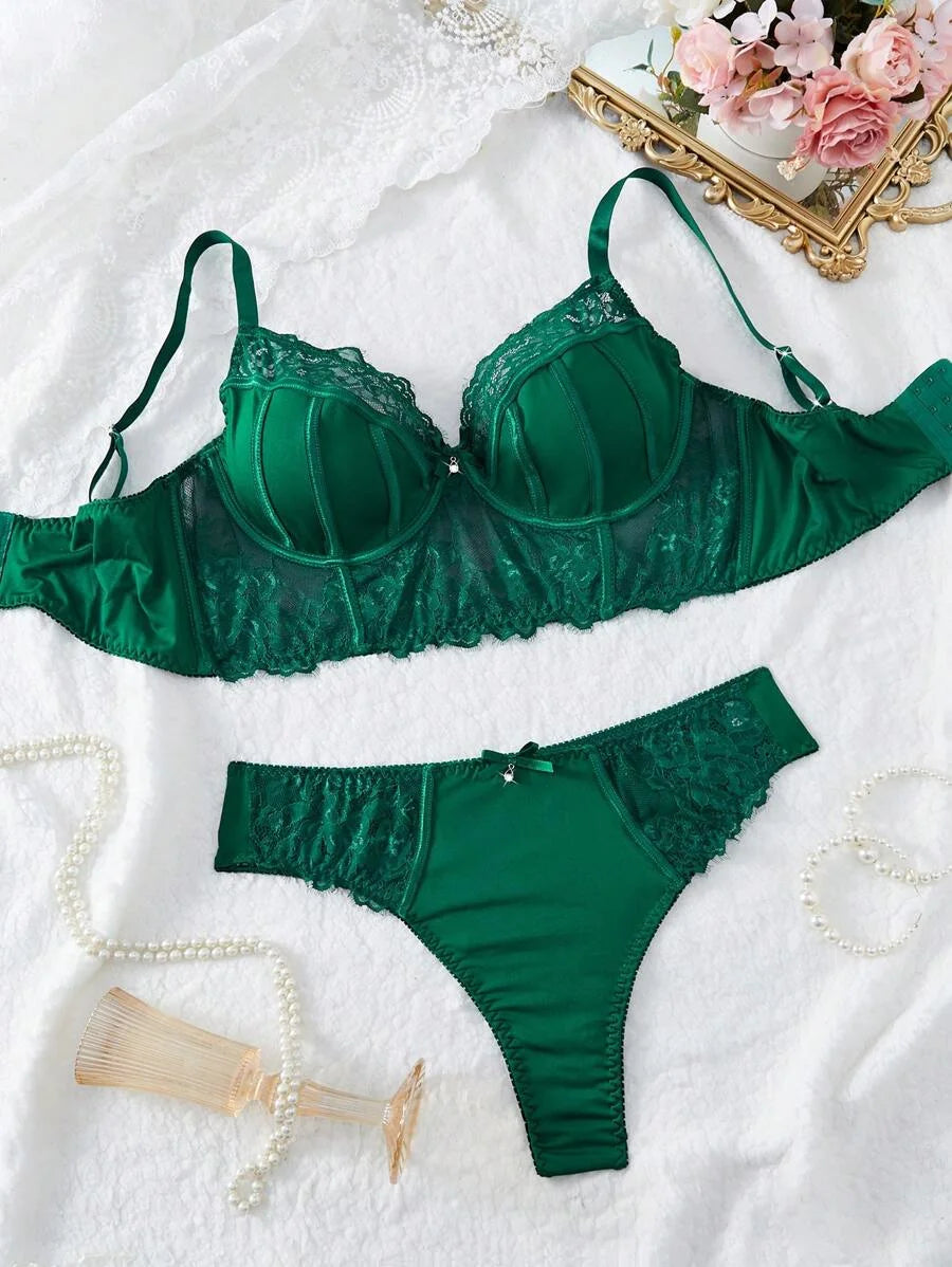 2 PcsSet Plus Size Lace Patchwork Bow Decor Wire Bra Set
