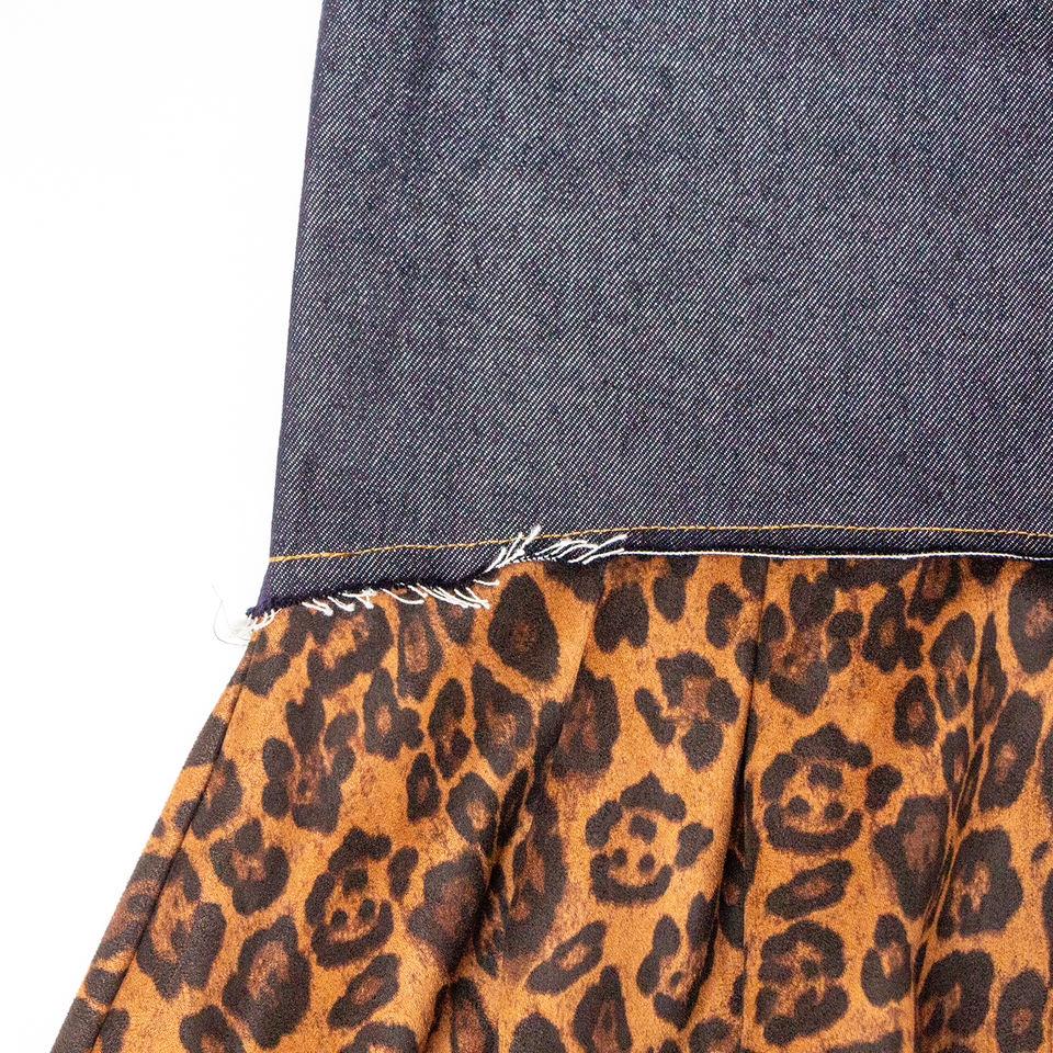 Maxi Skirt – Denim Leopard Print – Contrast Hem – Chic Streetwear Style
