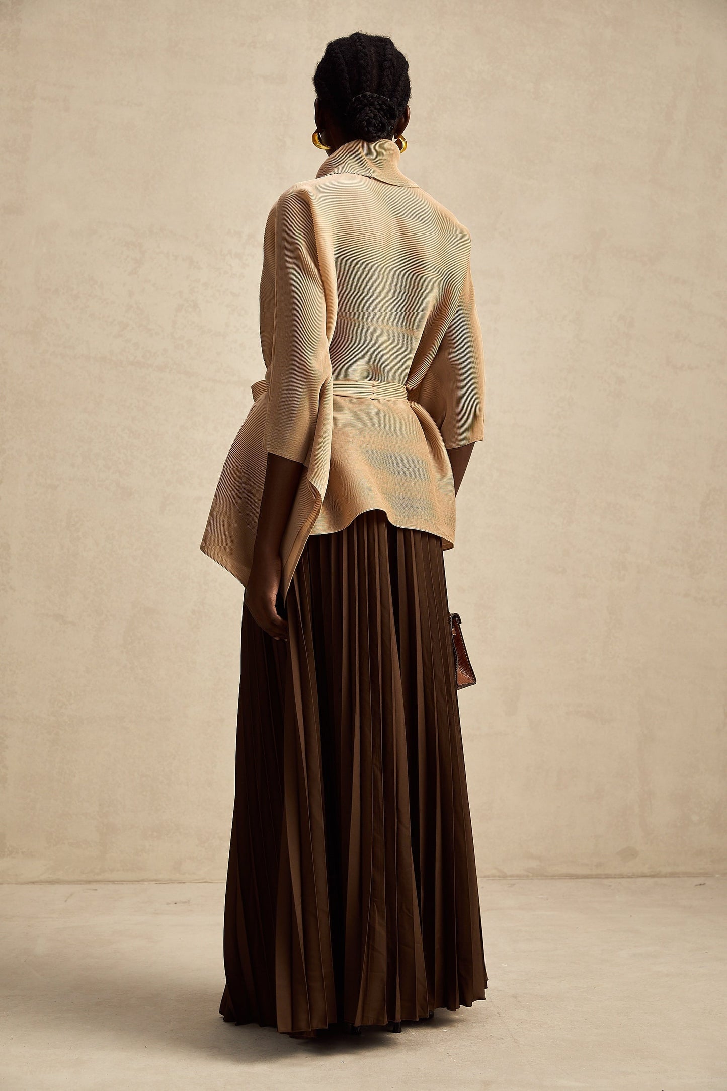Adèle capedesign pleated top skirt matching set