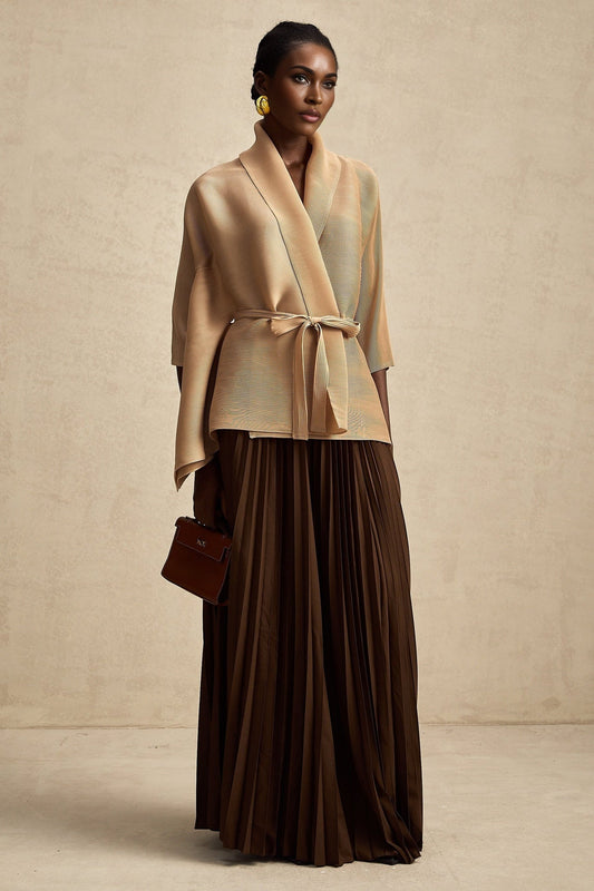 Adèle capedesign pleated top  skirt matching set