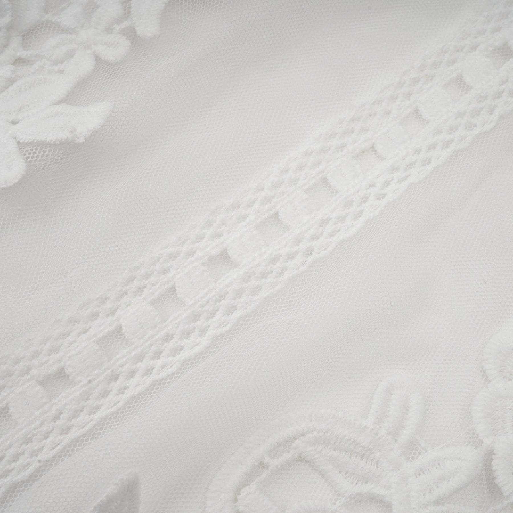 Aiza floral semisheer top