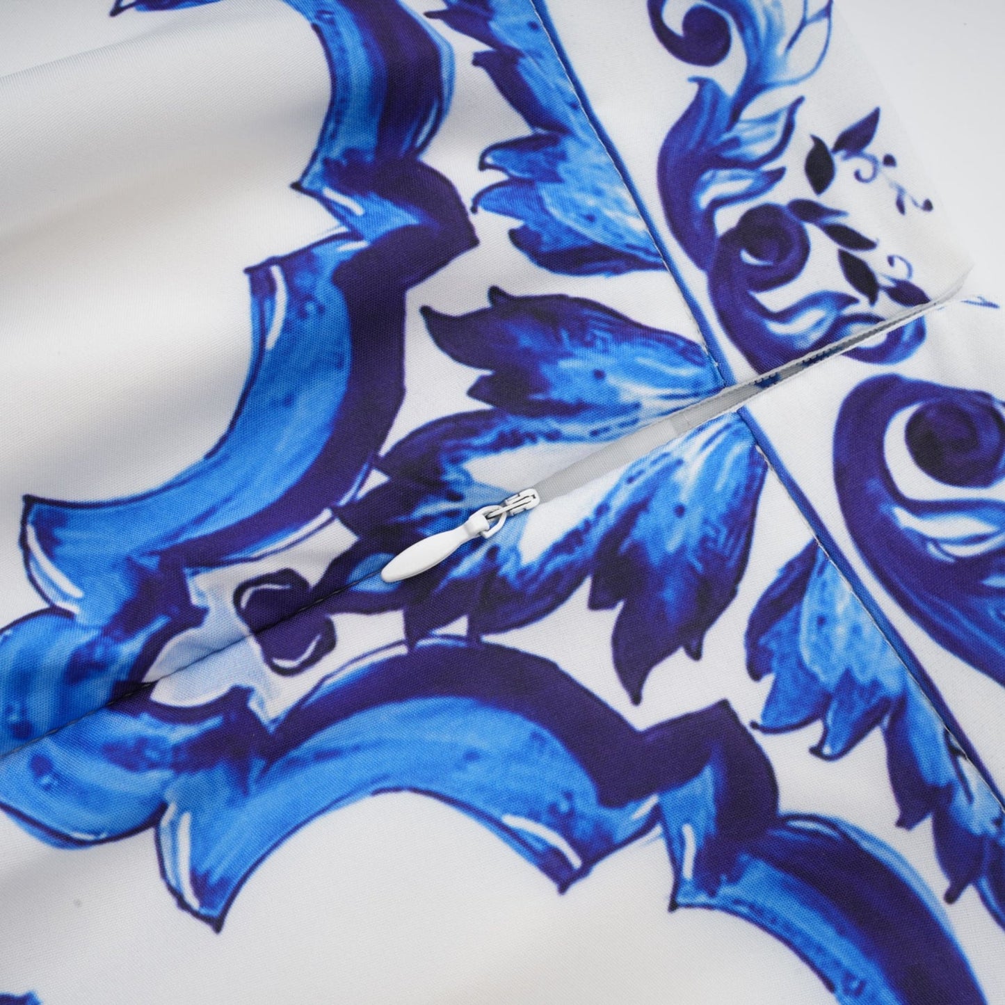Allegra graphicprinted top skirt matching set