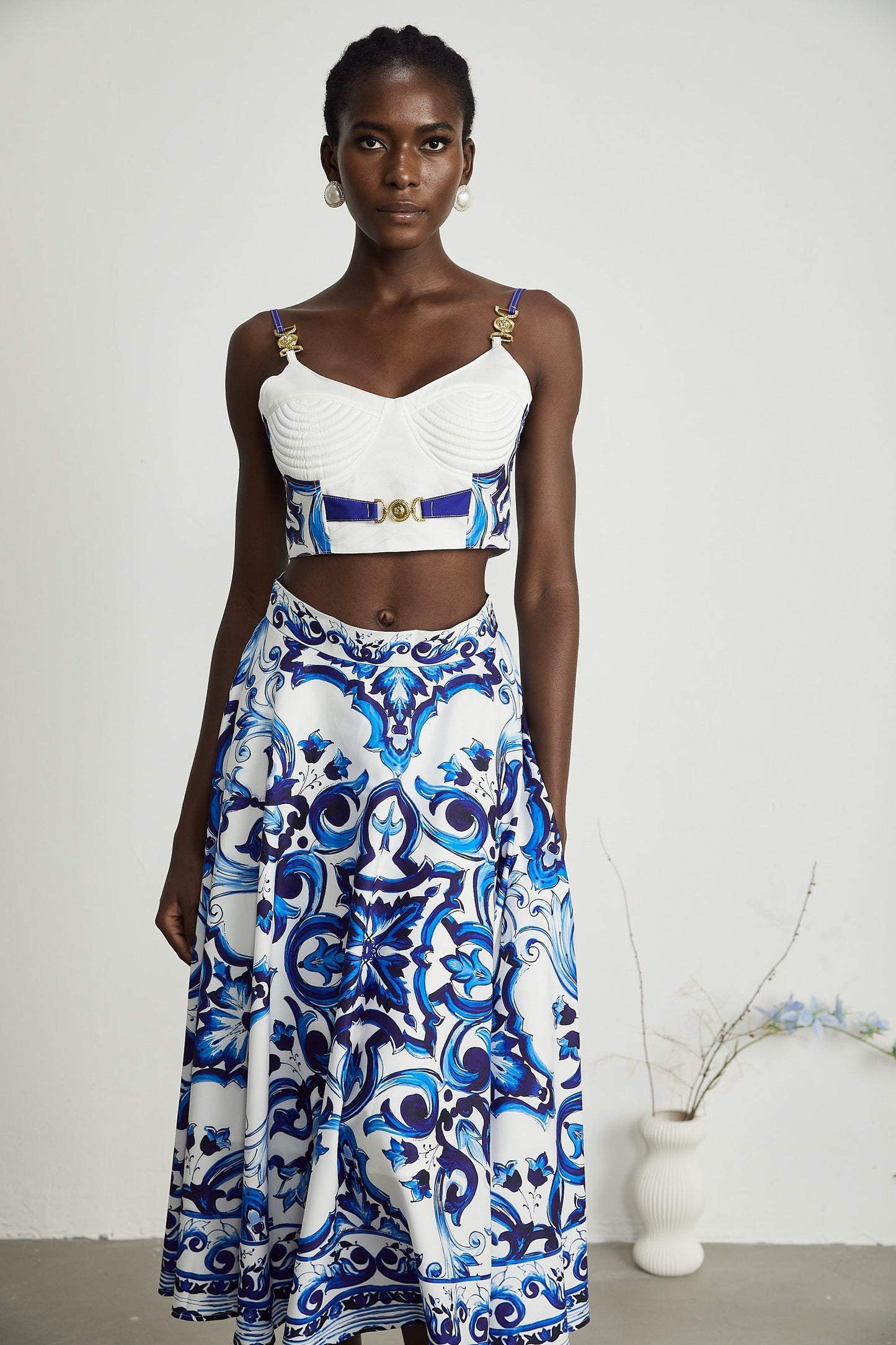 Allegra graphicprinted top skirt matching set