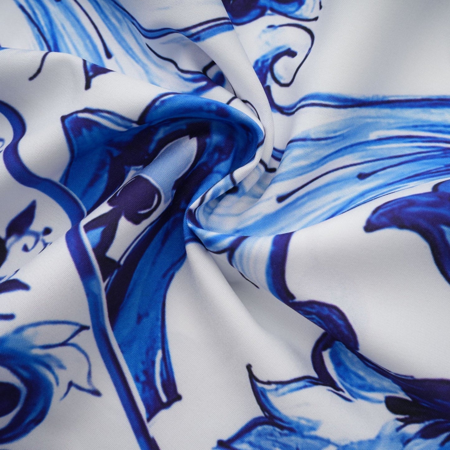 Allegra graphicprinted top skirt matching set