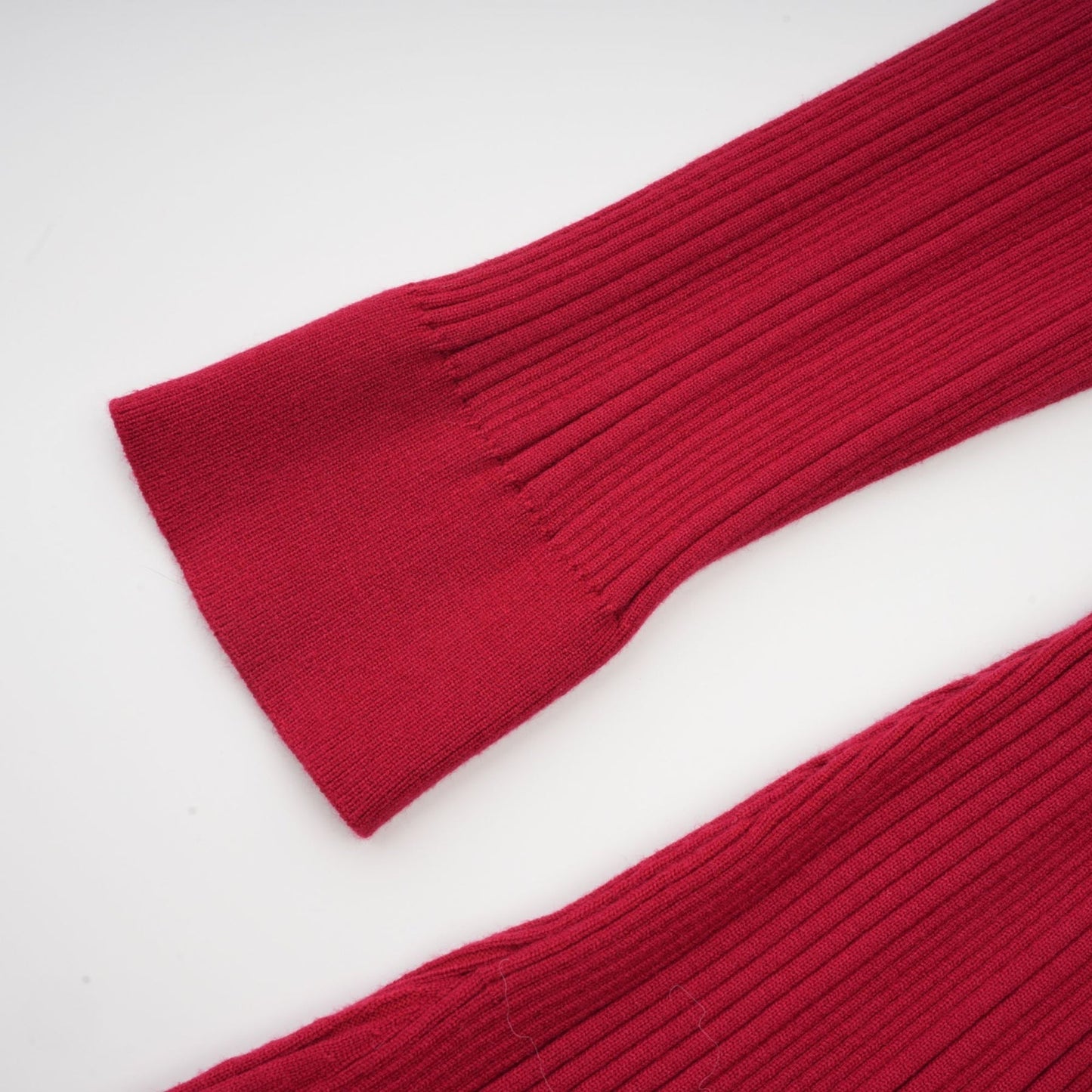 Anaxarete red embellished knitted midi dress