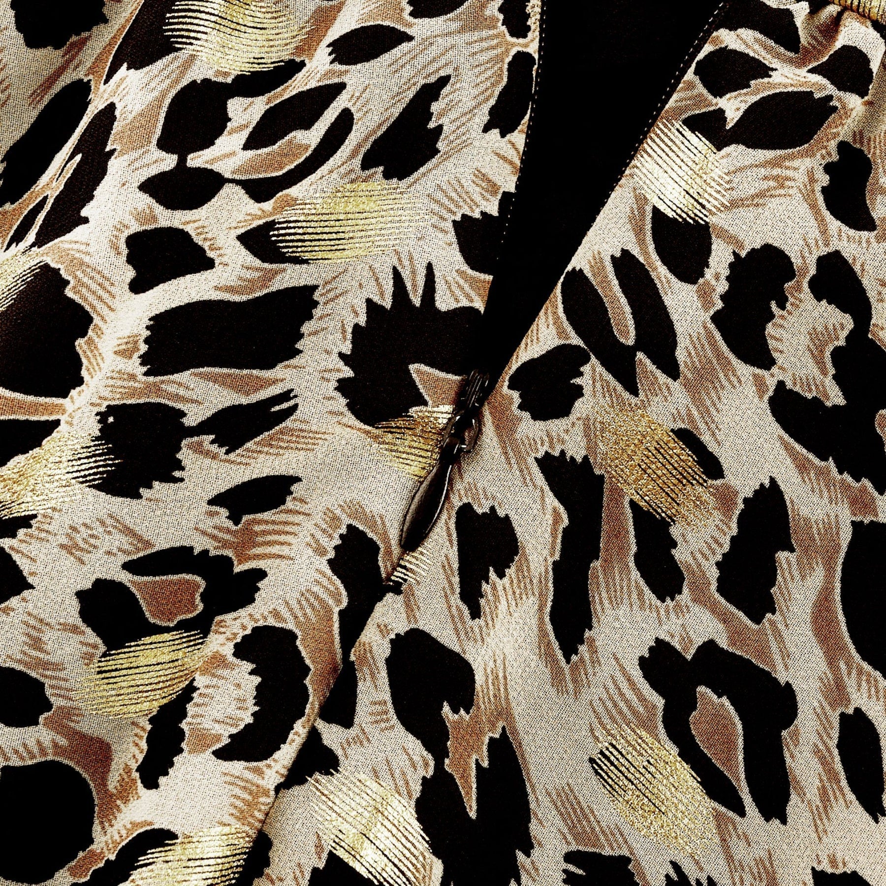 Angélique Vneck leopardprint midi dress