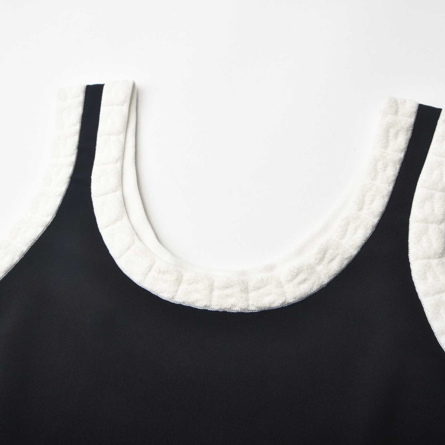 Panelled sleeveless dress in black with Spaghetti straps Color blocks and Knitted Cotton blend