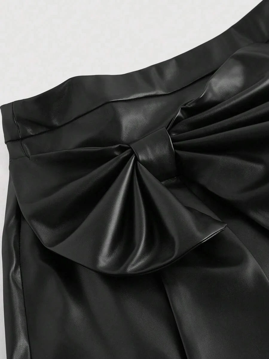 Black PU Fabric Bow Accent FrontSlit Mini SkirtFall Women Clothes New YearValentine ClothesWitchy