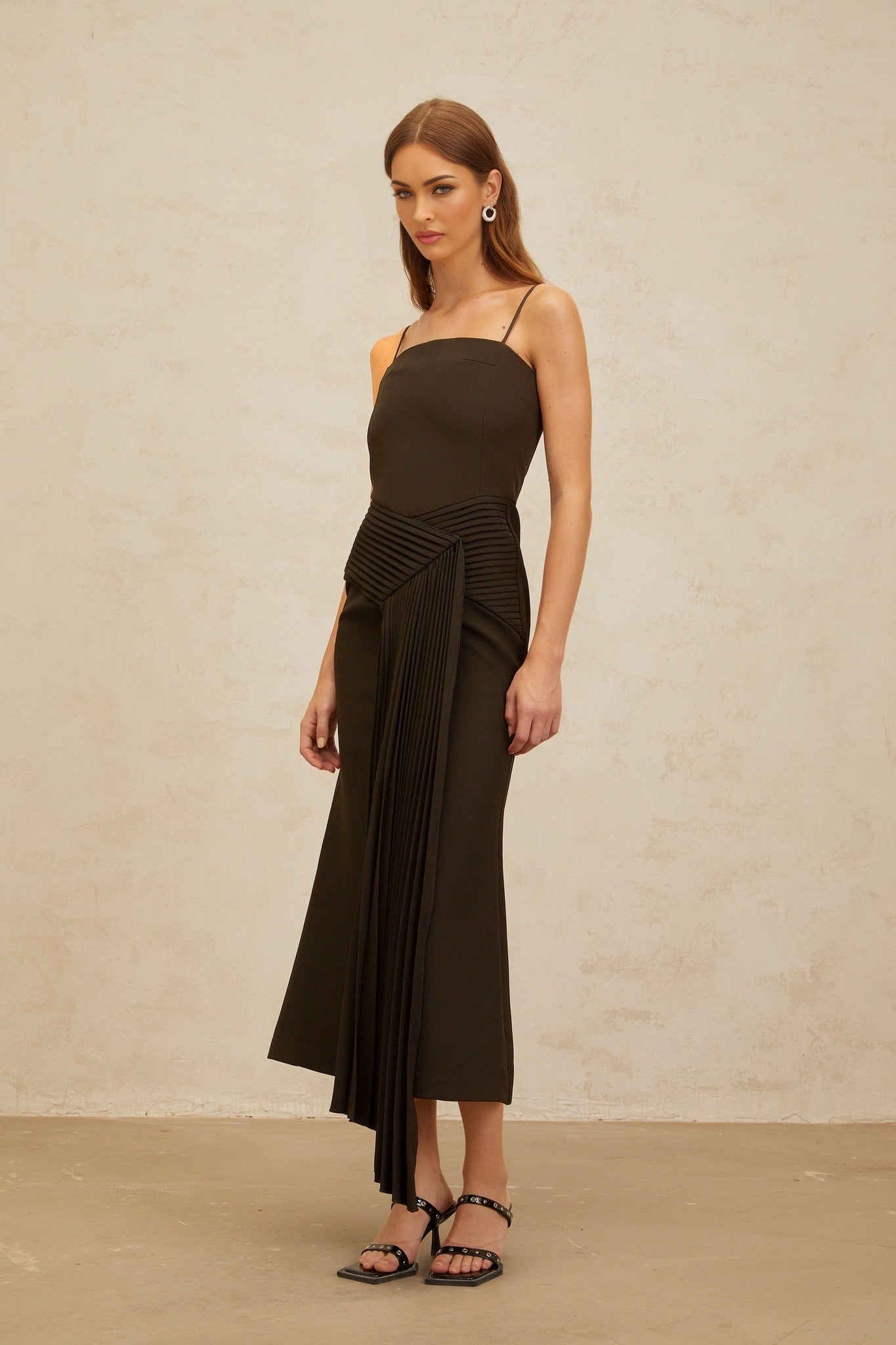 Brown Square Neck Sleeveless Dress with Ribbon Design and Pleated Detailing