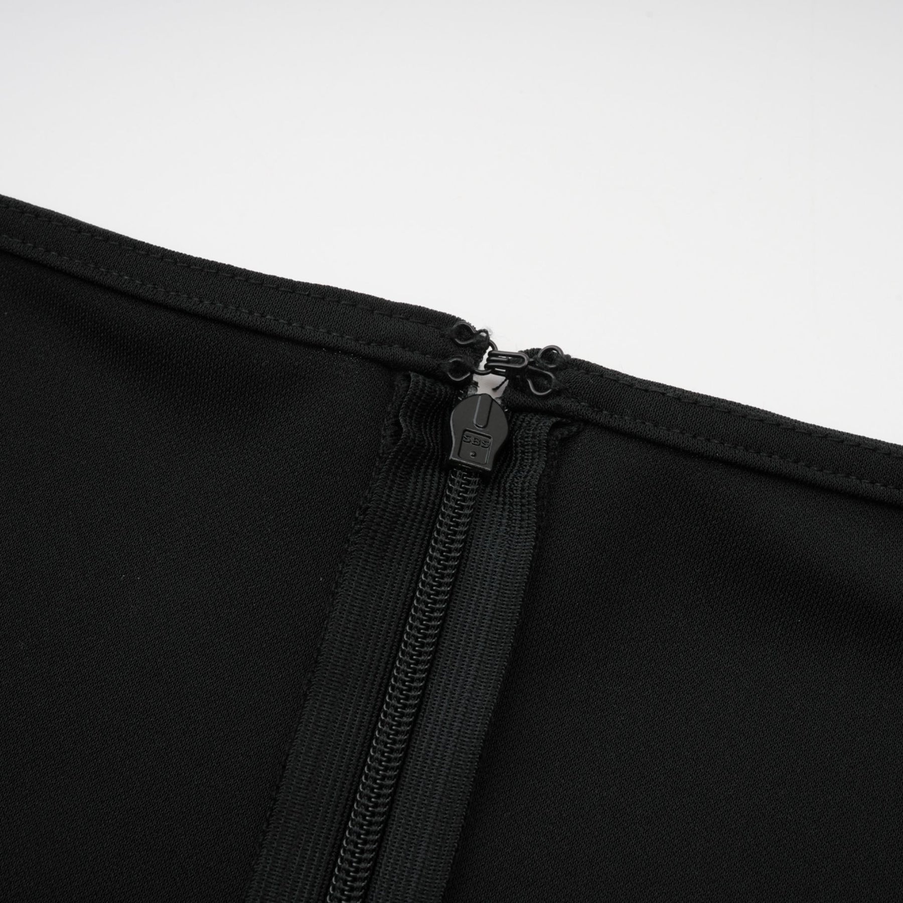 Caribe logoplaque midi skirt