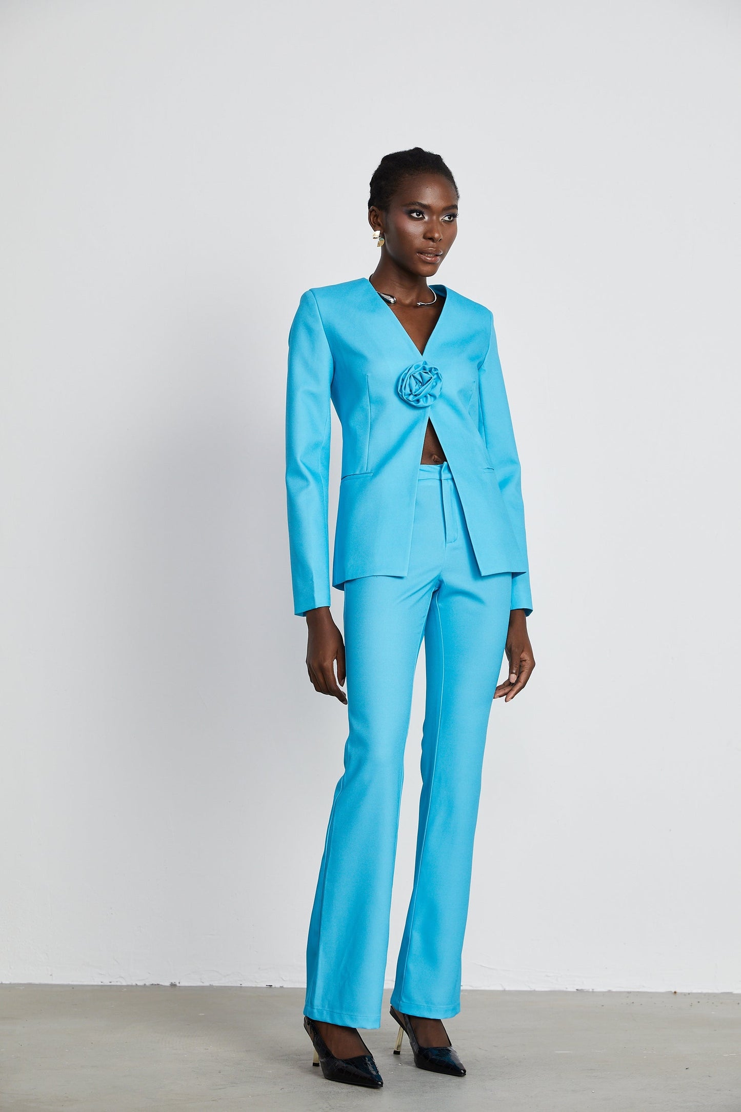 Cassandra floral satin jacket trousers matching set