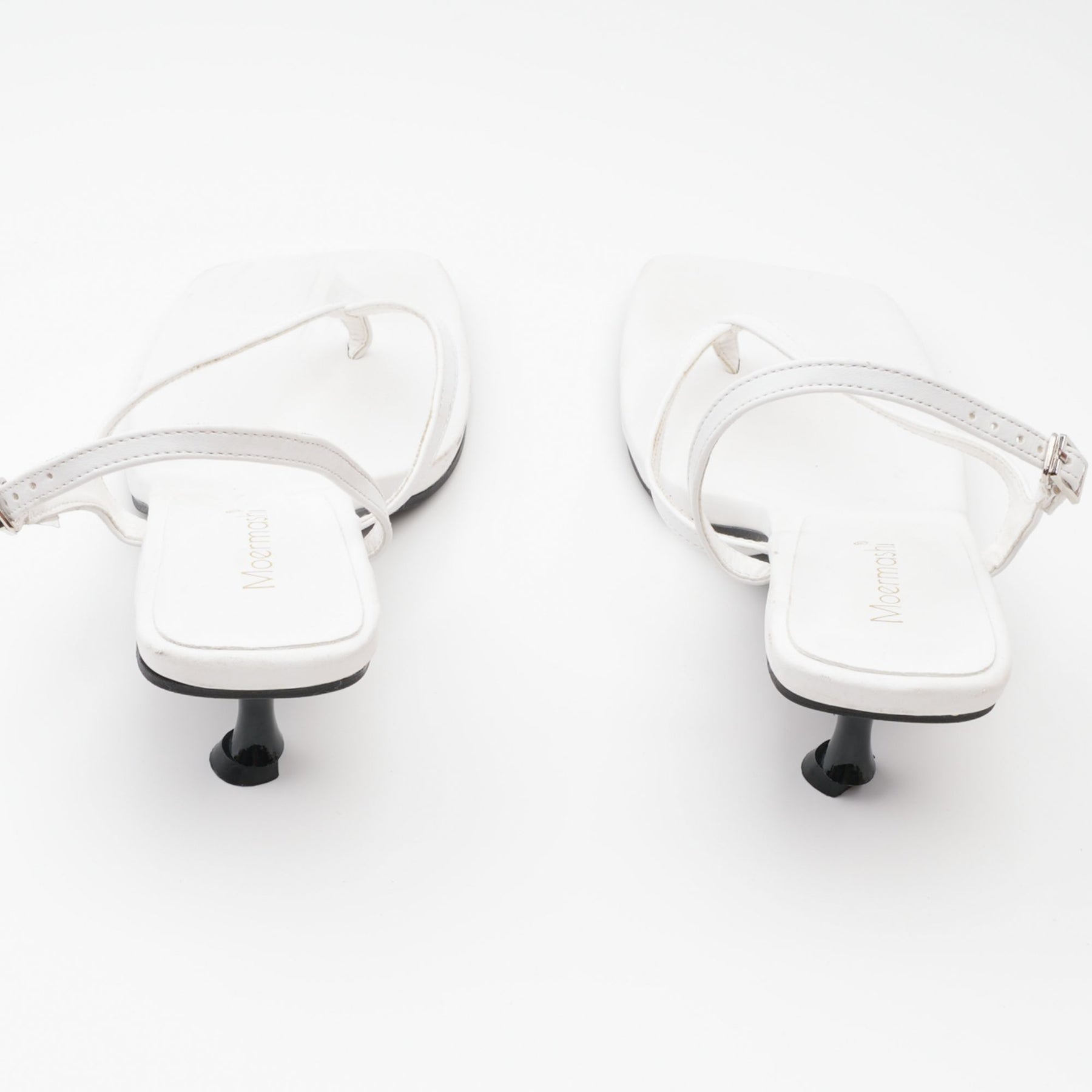 Catriona thong leather sandals