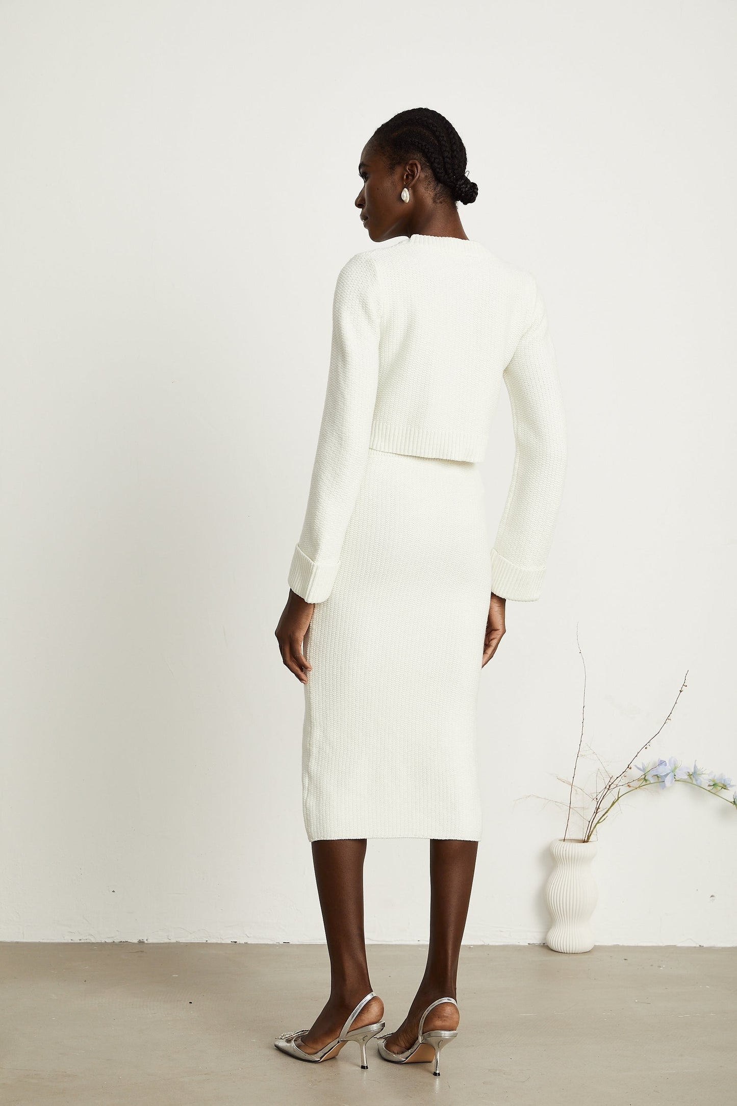 Clarisse white knitted cardigan skirt matching set
