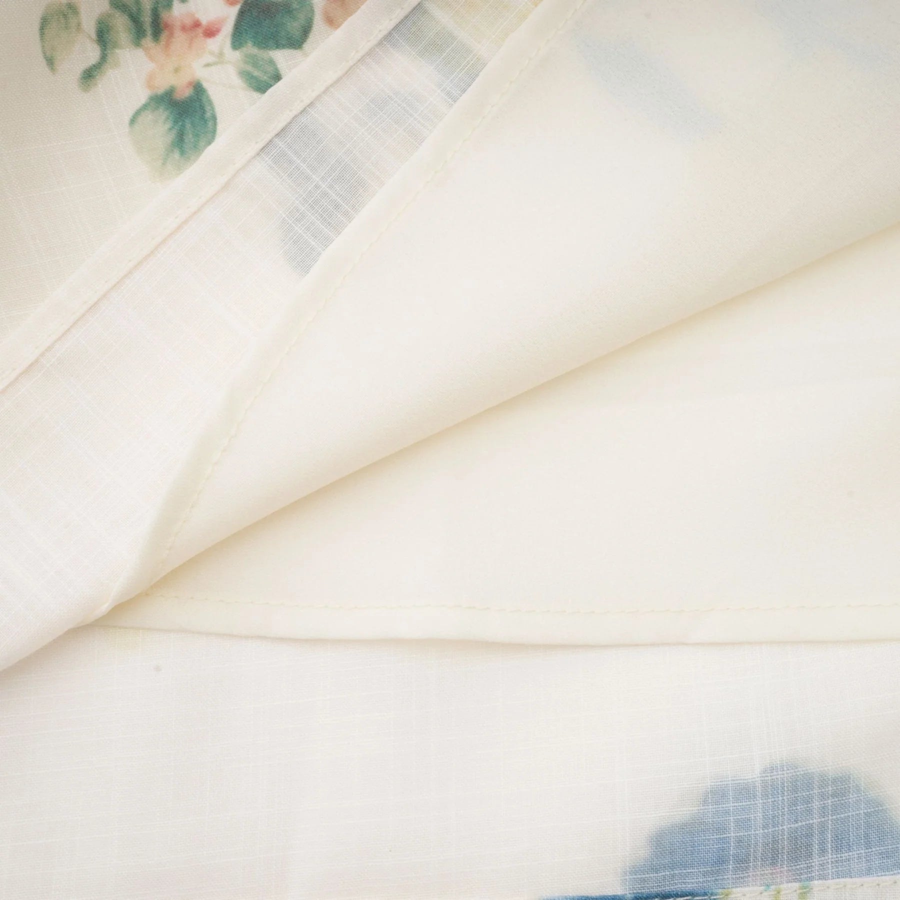 Cyrielle Vneck floralprint midi dress