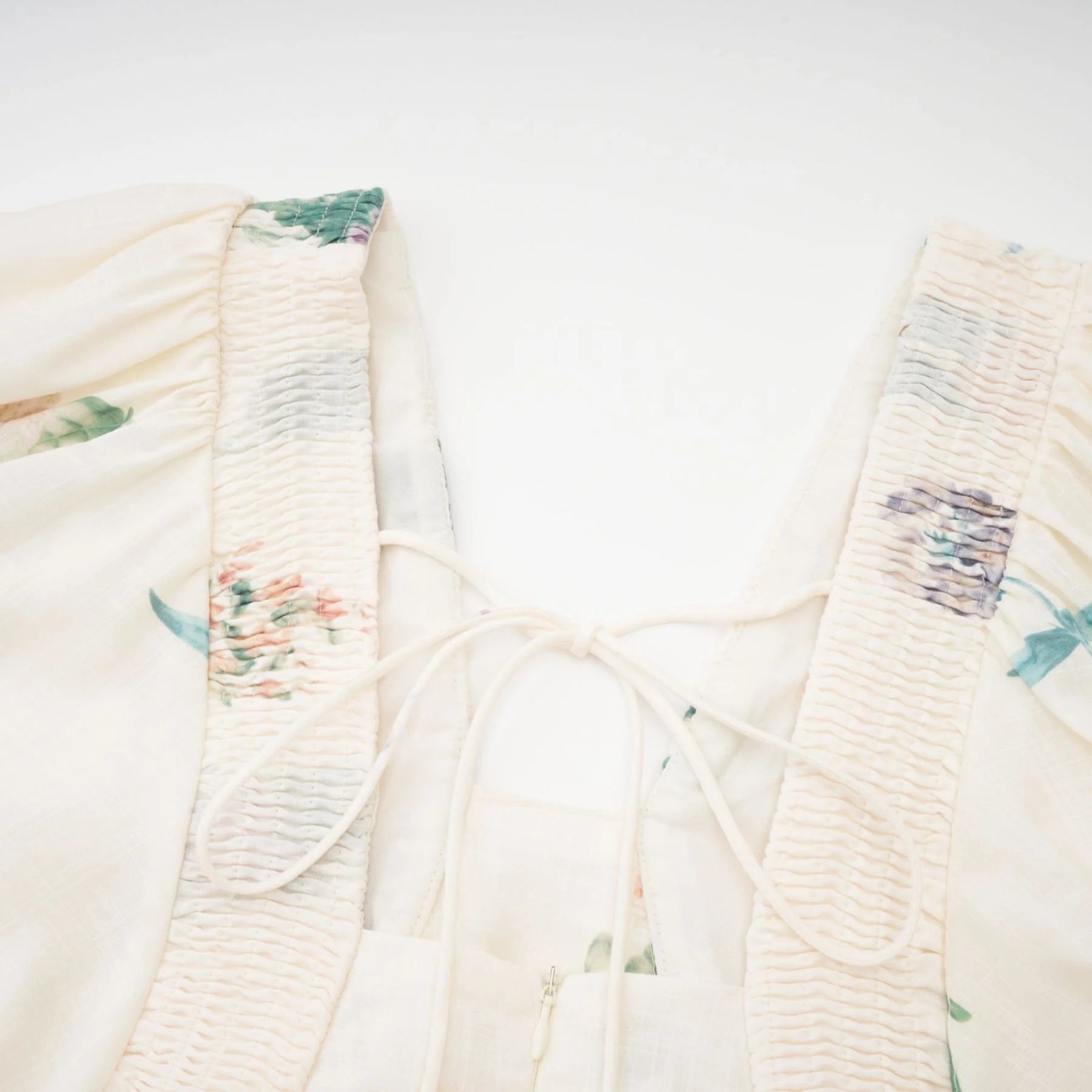 Cyrielle Vneck floralprint midi dress