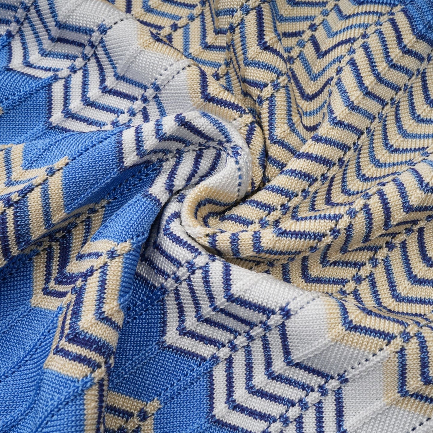 Daniela blue zigzagdesign knit top skirt matching set