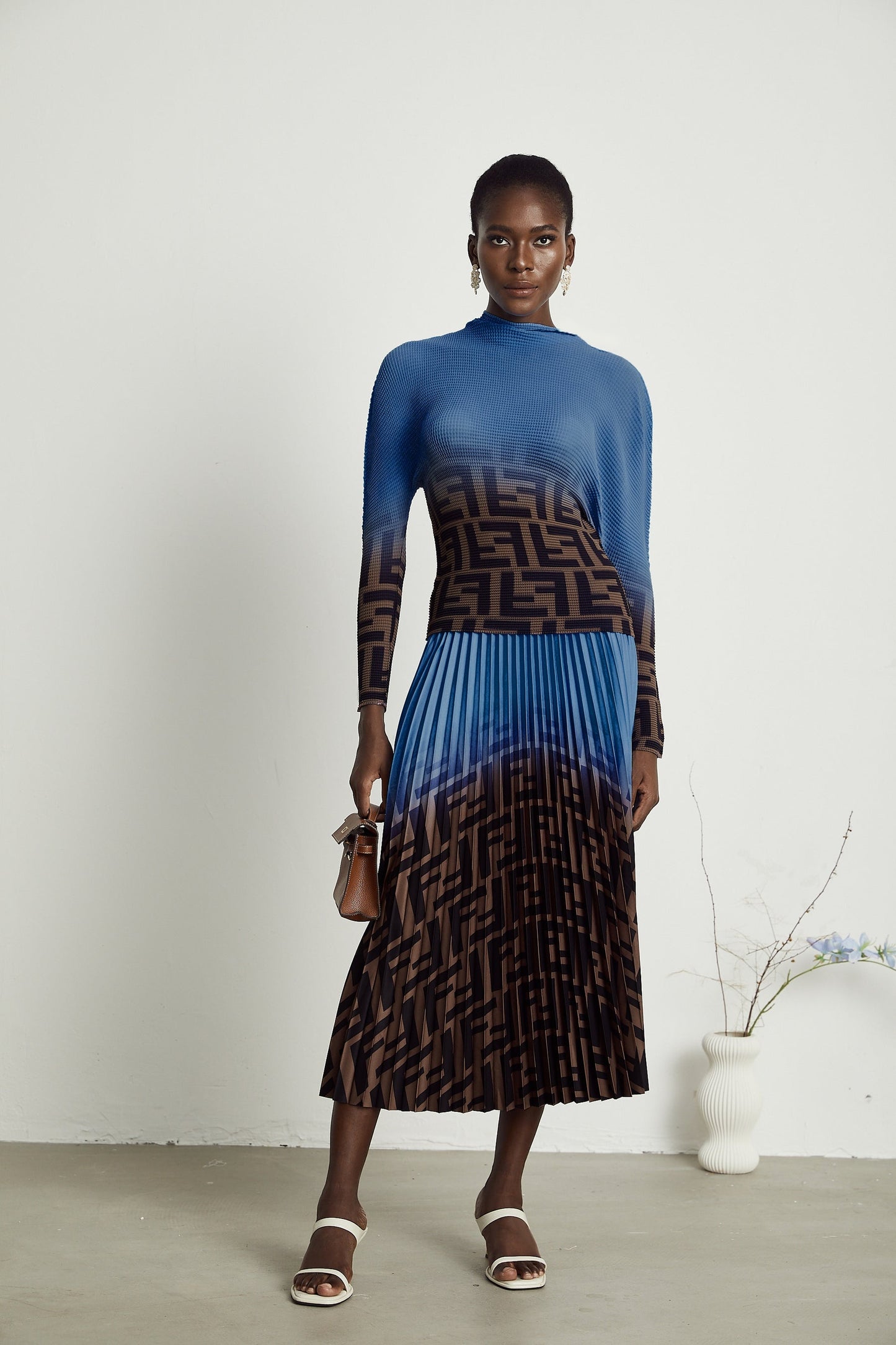 Désirée Color Block Pleated Top Skirt Matching Set in Dark Blue