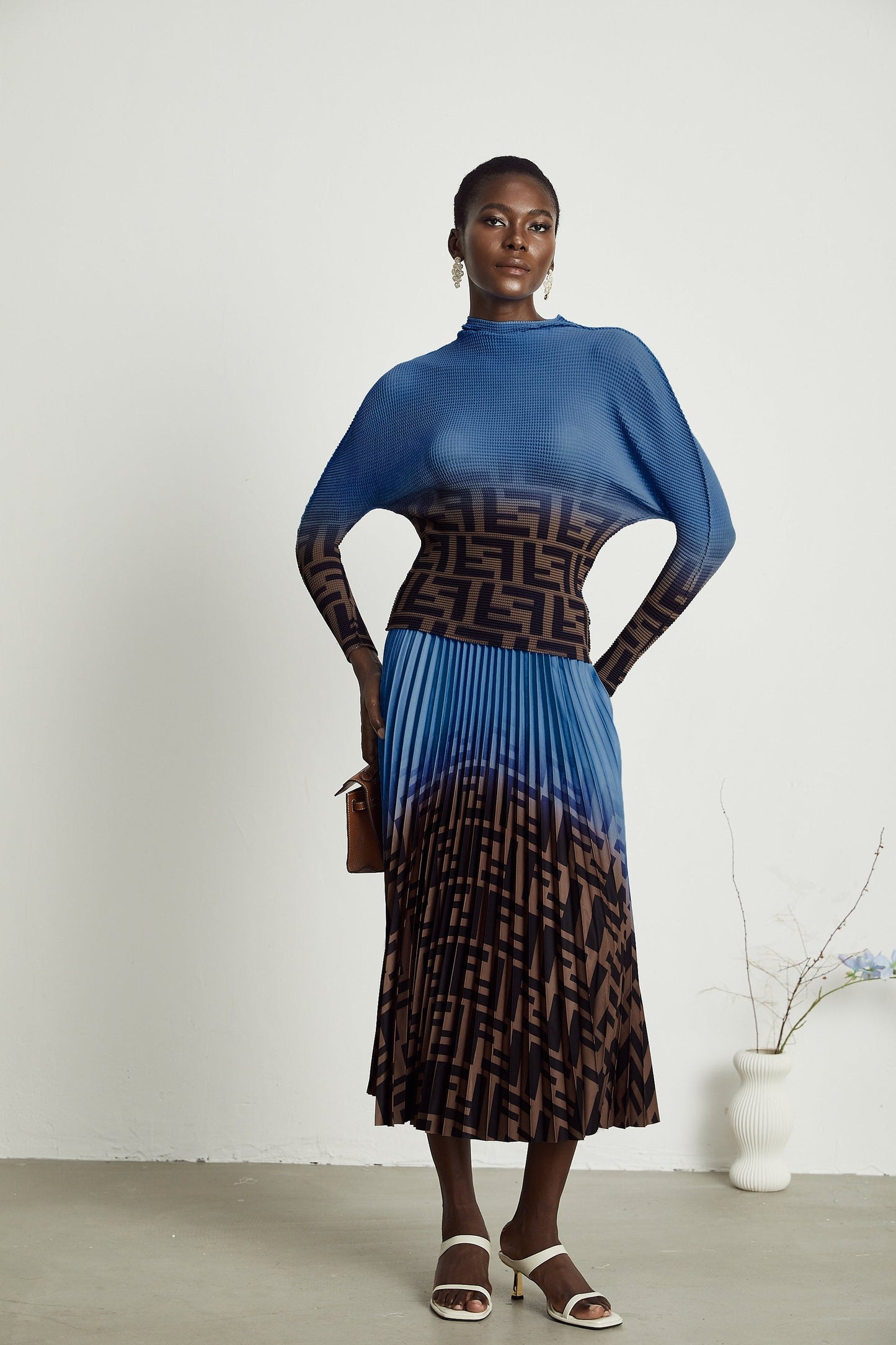 Désirée Color Block Pleated Top Skirt Matching Set in Dark Blue