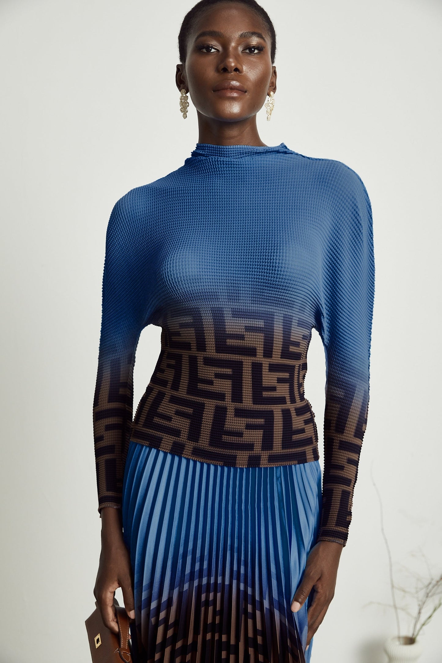 Désirée Color Block Pleated Top Skirt Matching Set in Dark Blue