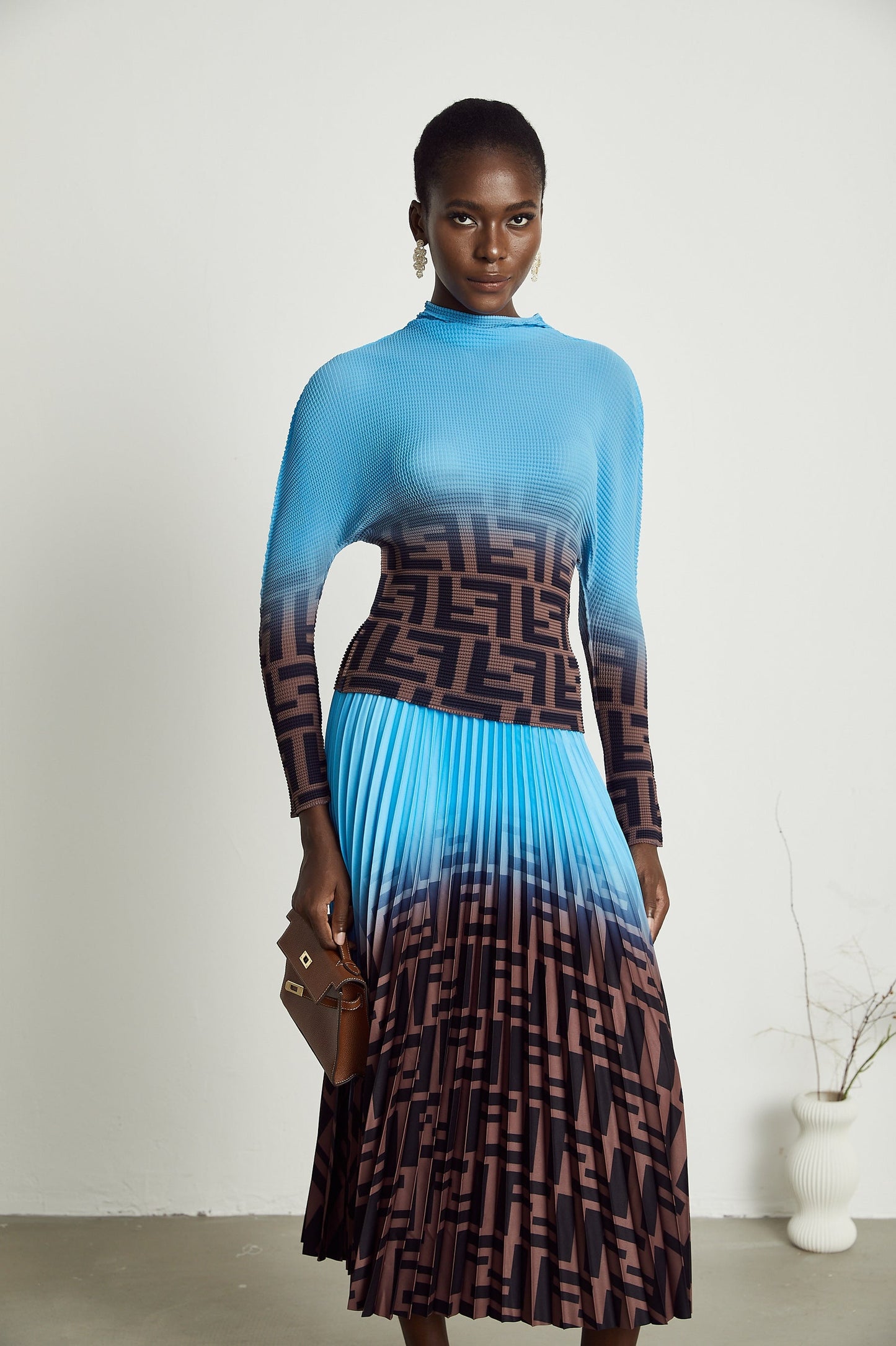 Désirée colorblock pleated top skirt matching set