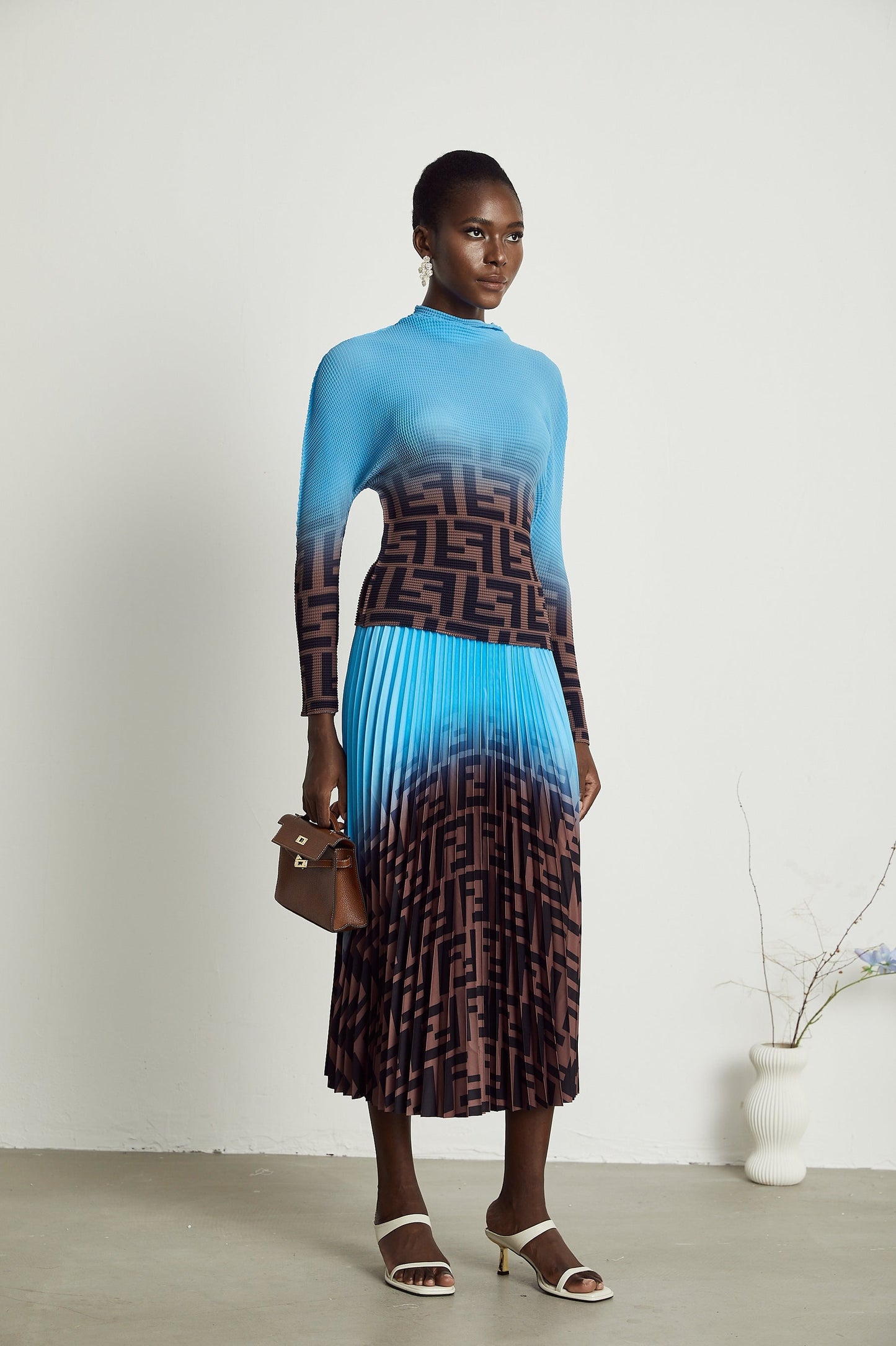 Désirée colorblock pleated top skirt matching set