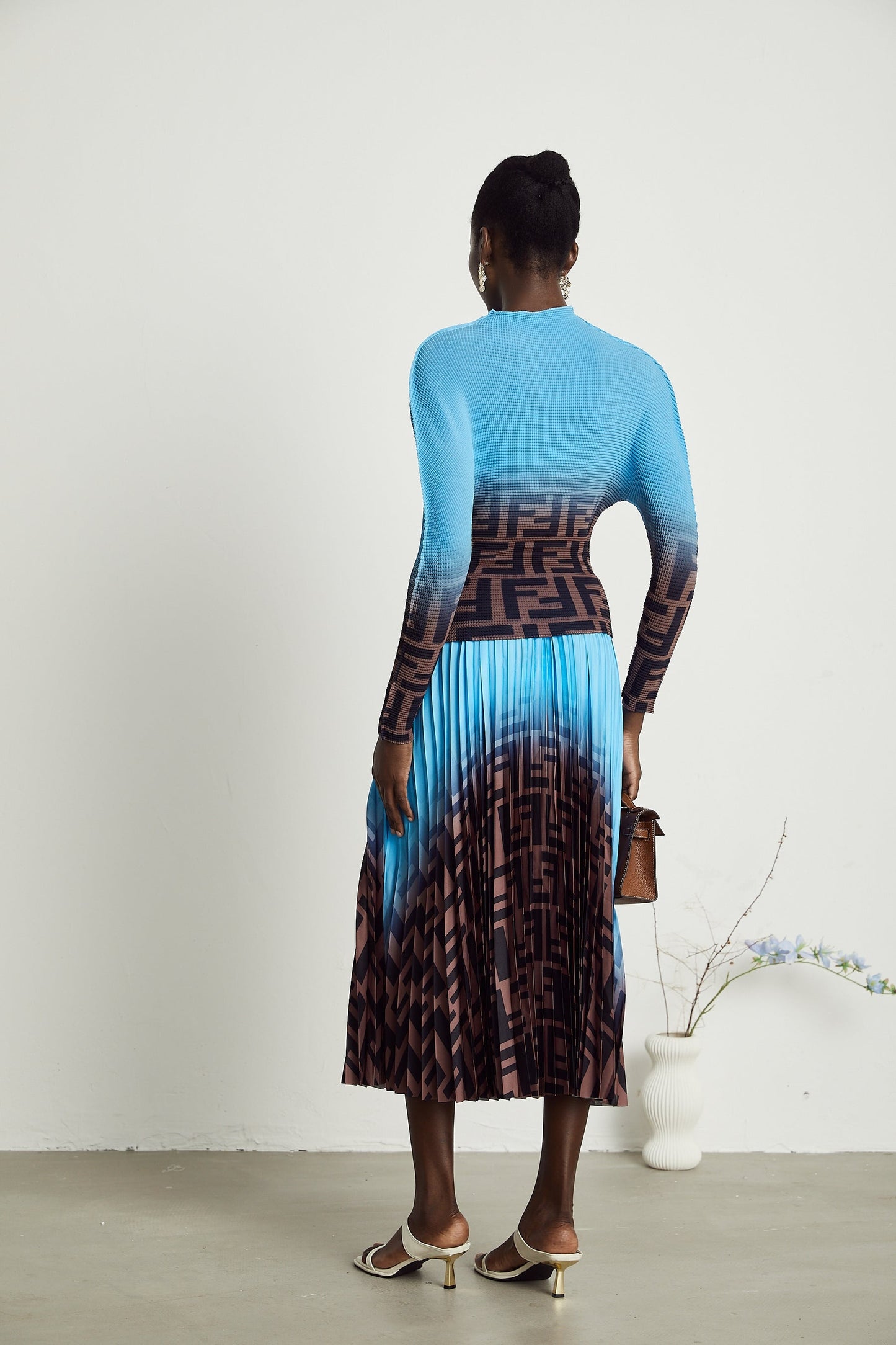 Désirée colorblock pleated top skirt matching set