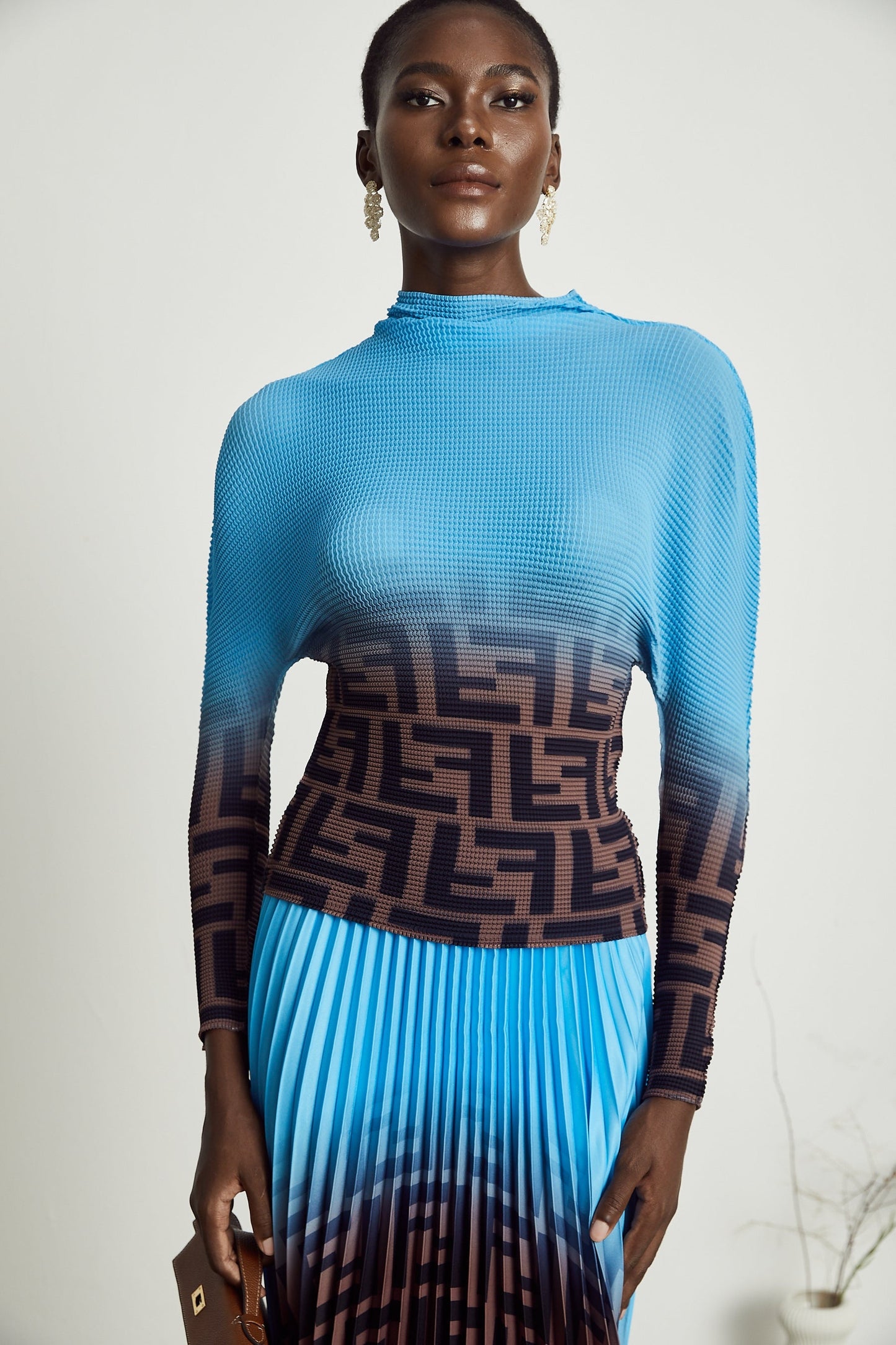 Désirée colorblock pleated top skirt matching set