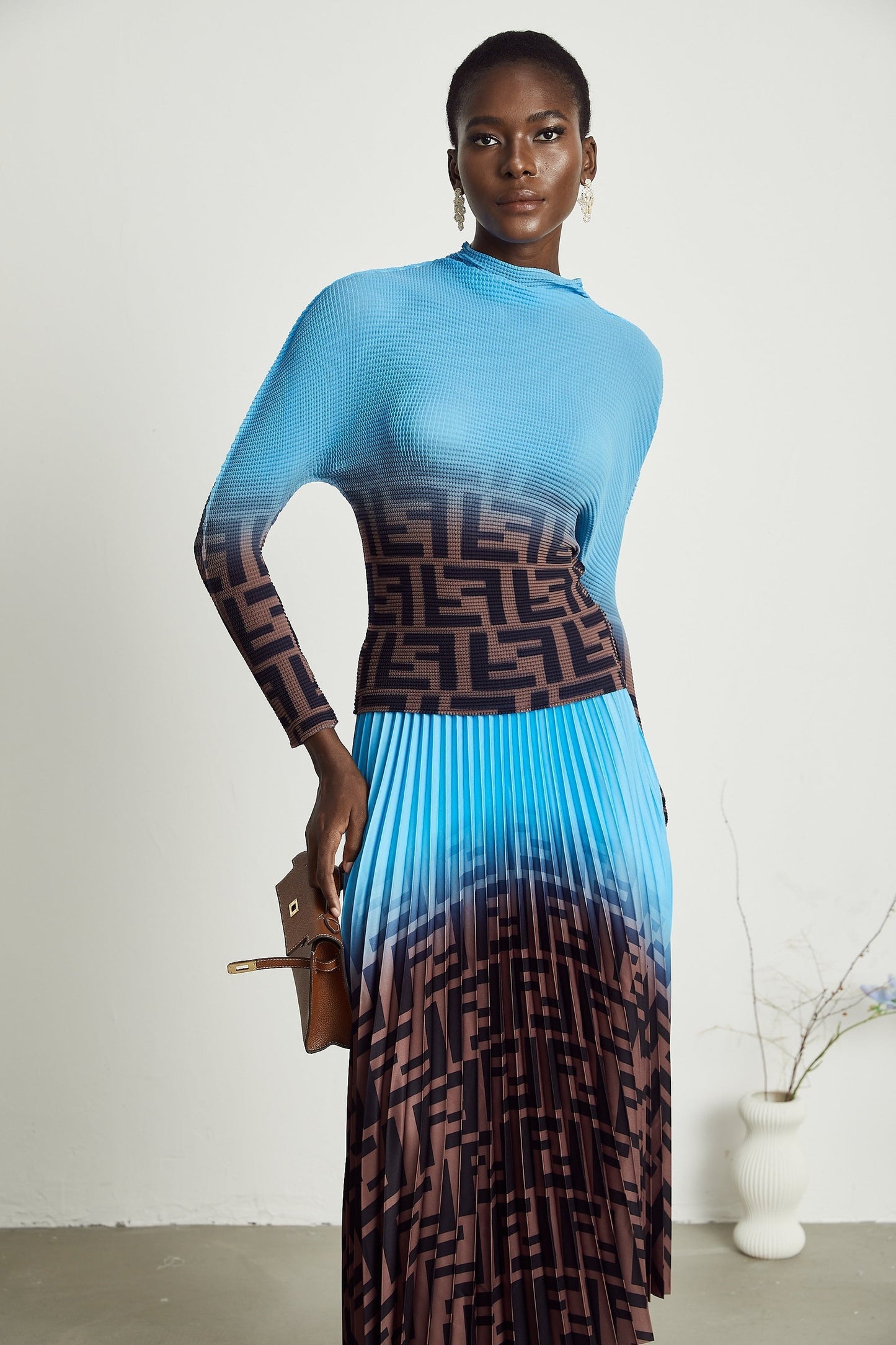 Désirée colorblock pleated top skirt matching set