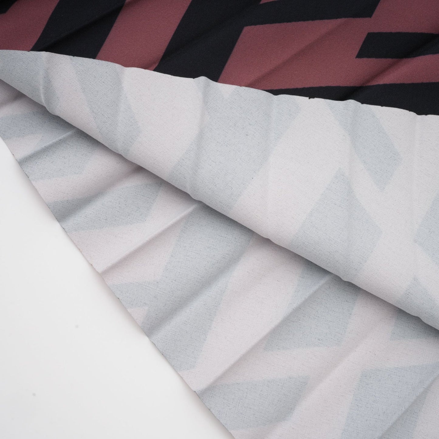 Désirée colorblock pleated top skirt matching set