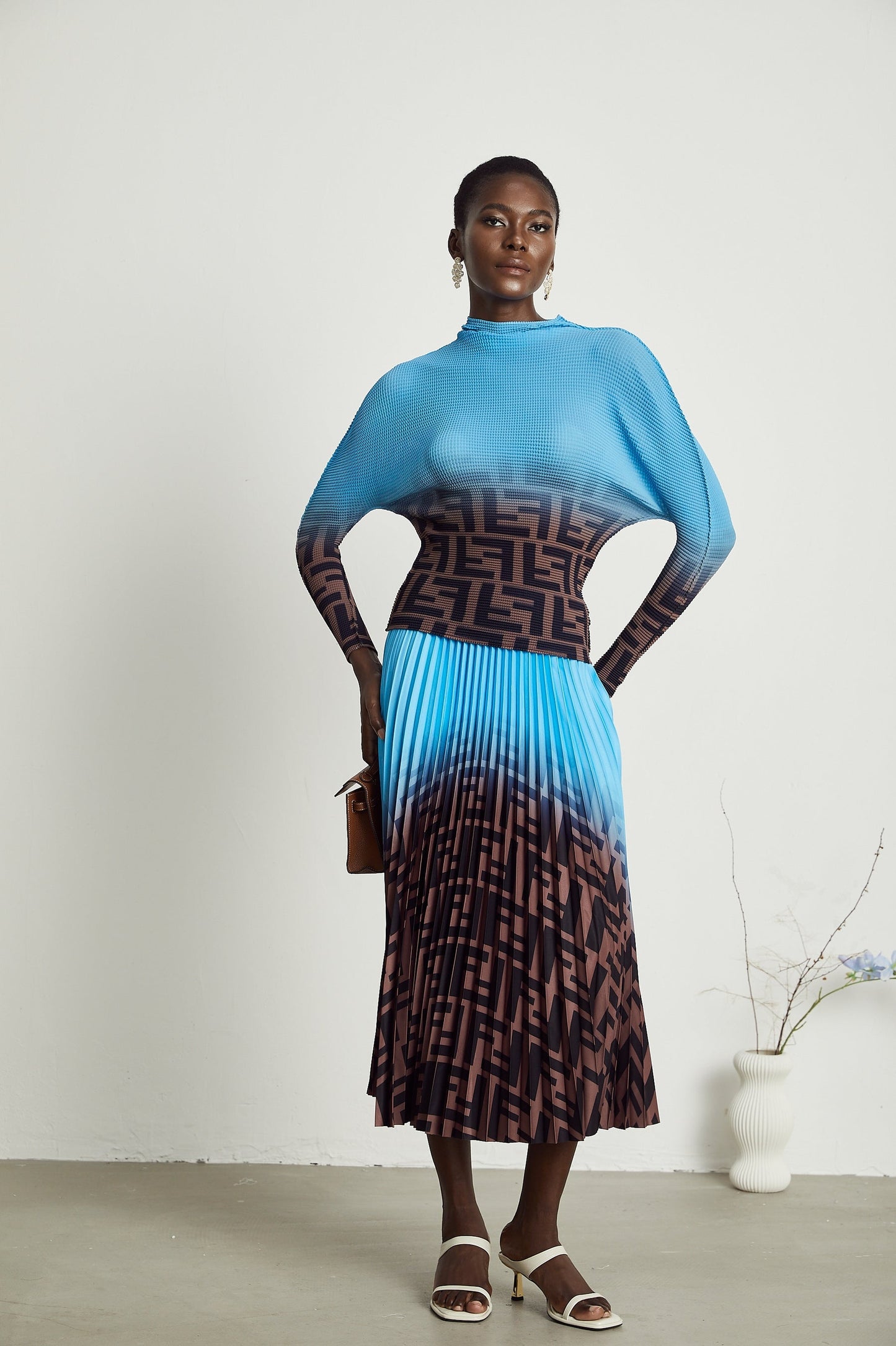 Désirée colorblock pleated top skirt matching set