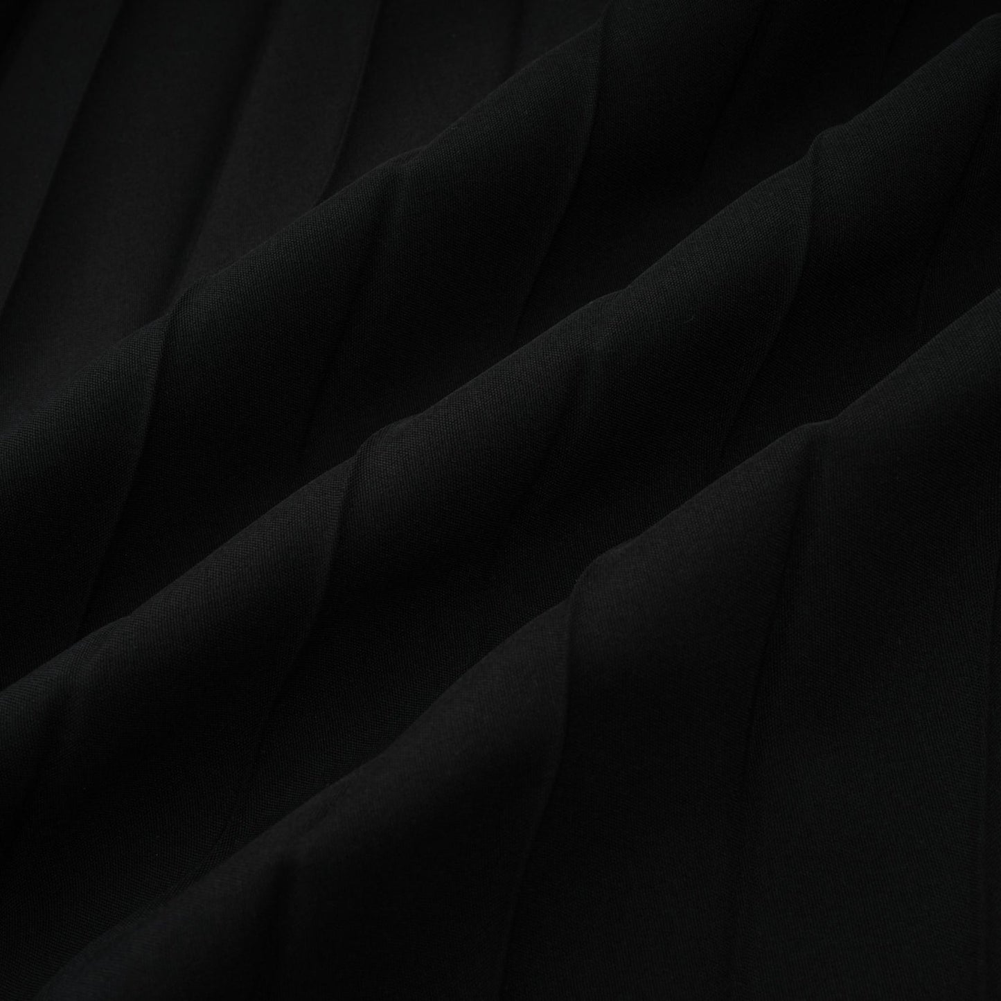 Dextard black gilded creased top skirt matching set