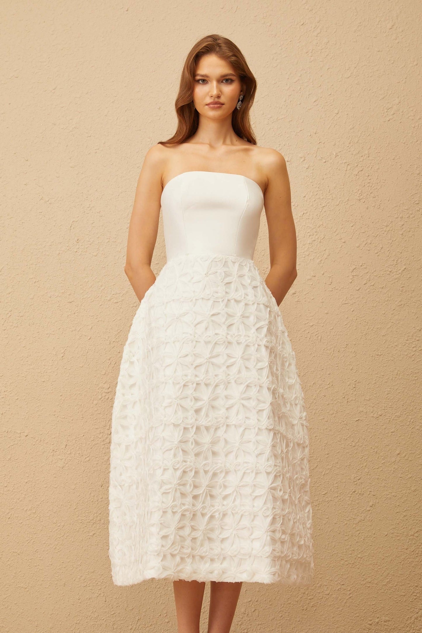 Dulcie White Floral Jacquard Shawl Dress Set