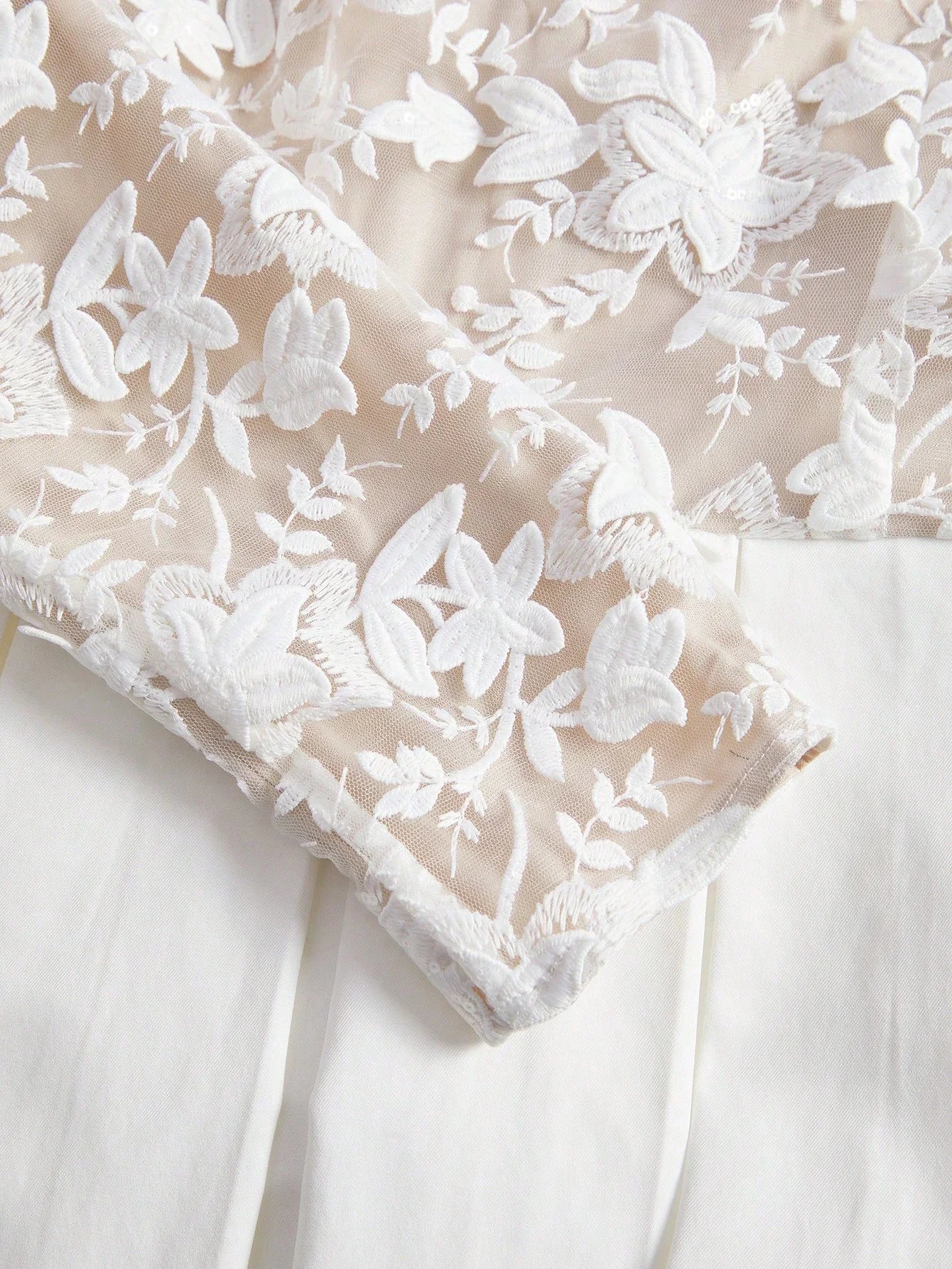 Elegant 3D Floral Embroidered Patchwork Pleated Waist Dress SpringSummer For New Year Valentines