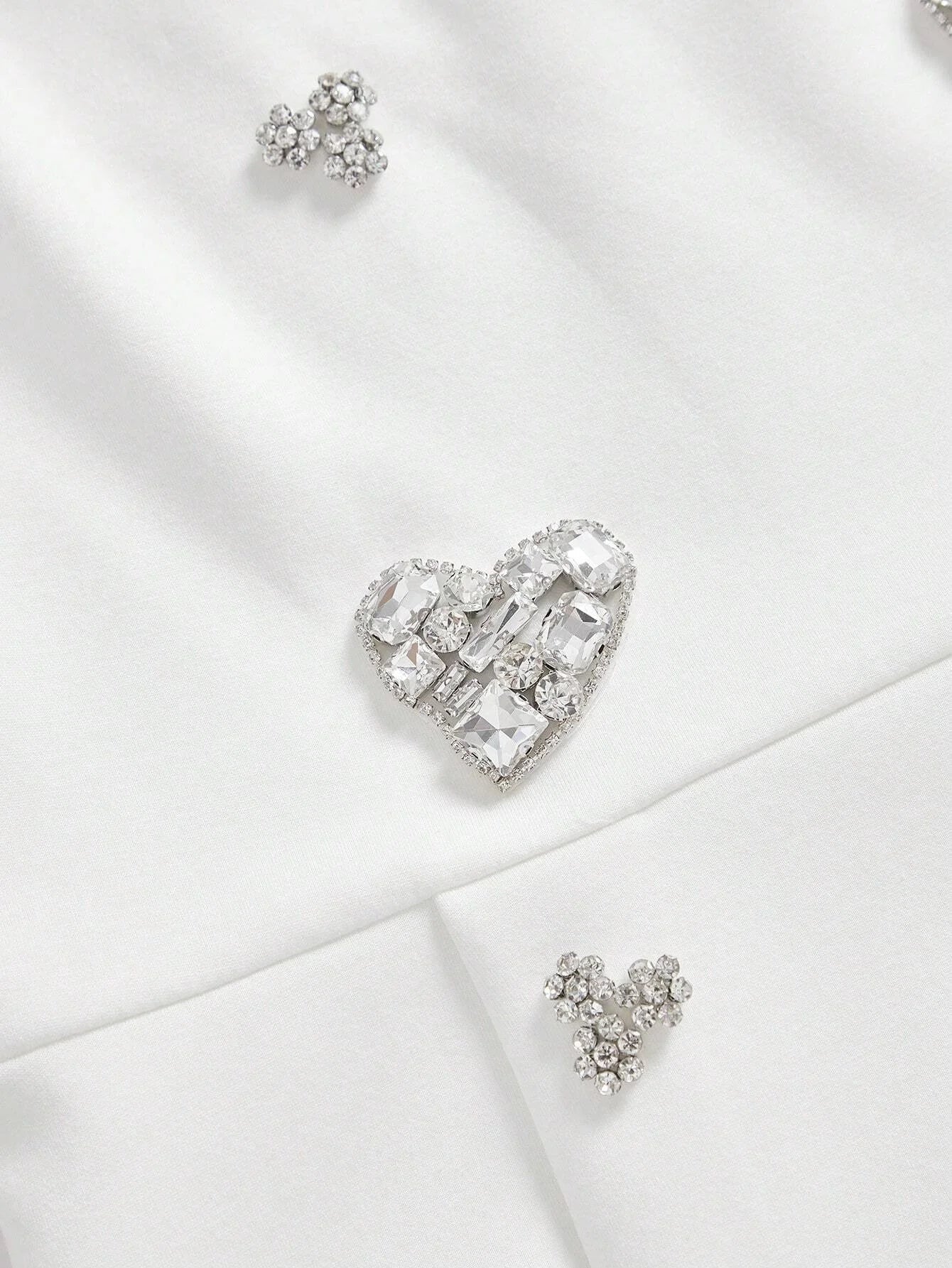 Elegant Rhinestone Heart Decorated White Short Sleeve Mini Dress Autumn