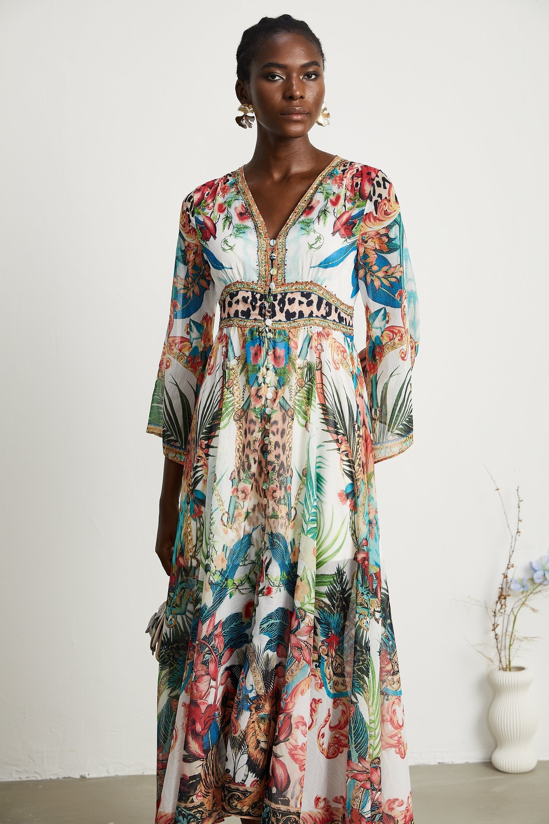 Éva patternprint Vneck midi dress