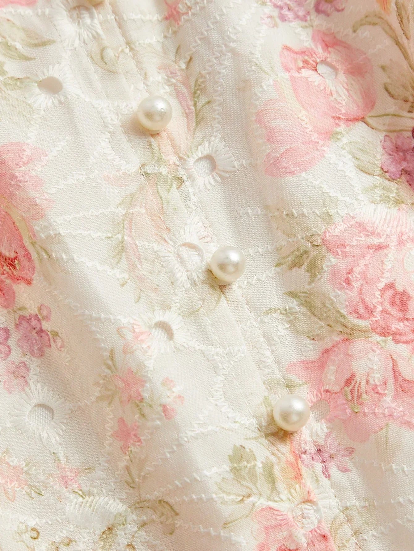 Fashionable amp Elegant Embroidered Floral VNeck ALine Midi Skirt Suitable For Valentines Day