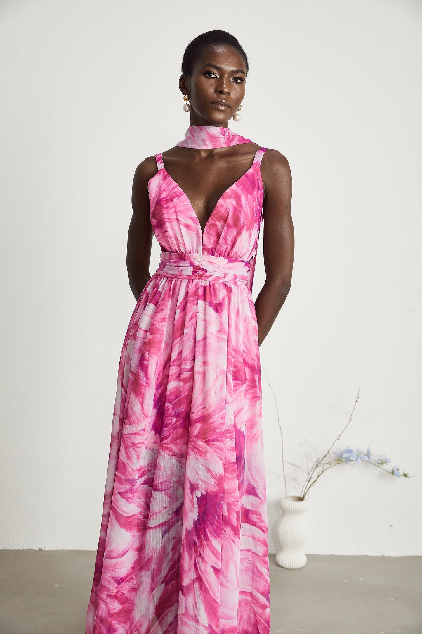 Florence Vneck floral maxi dress