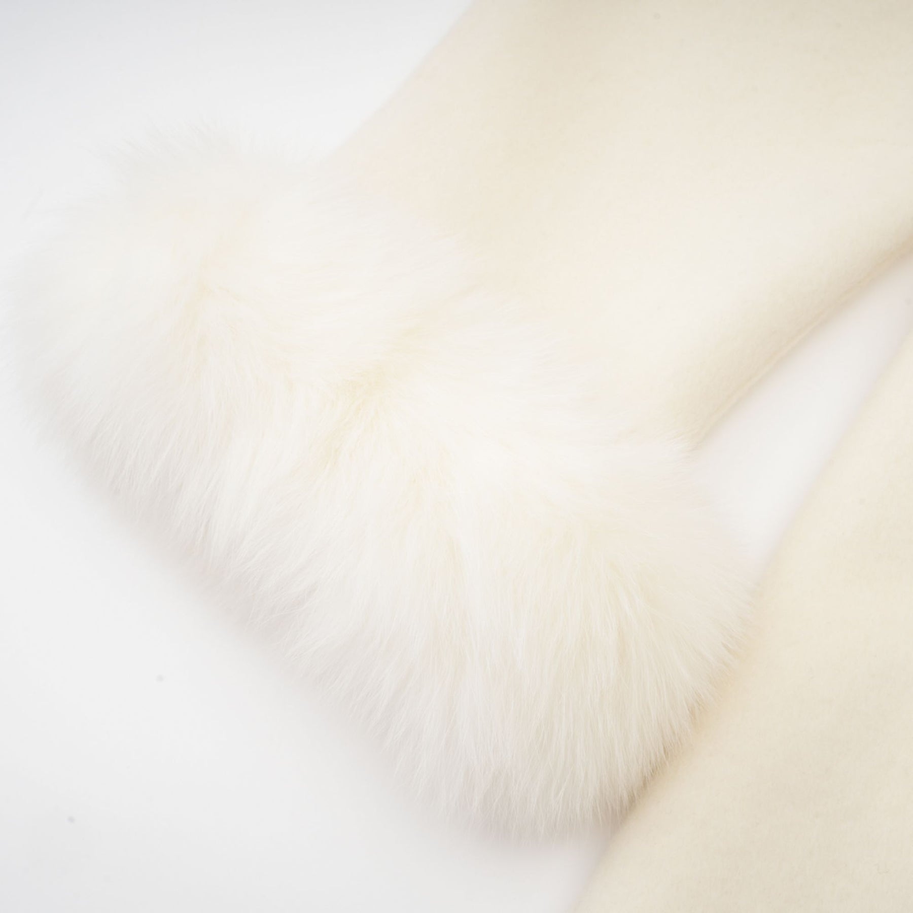 Frédérique white wool fur embellished coat