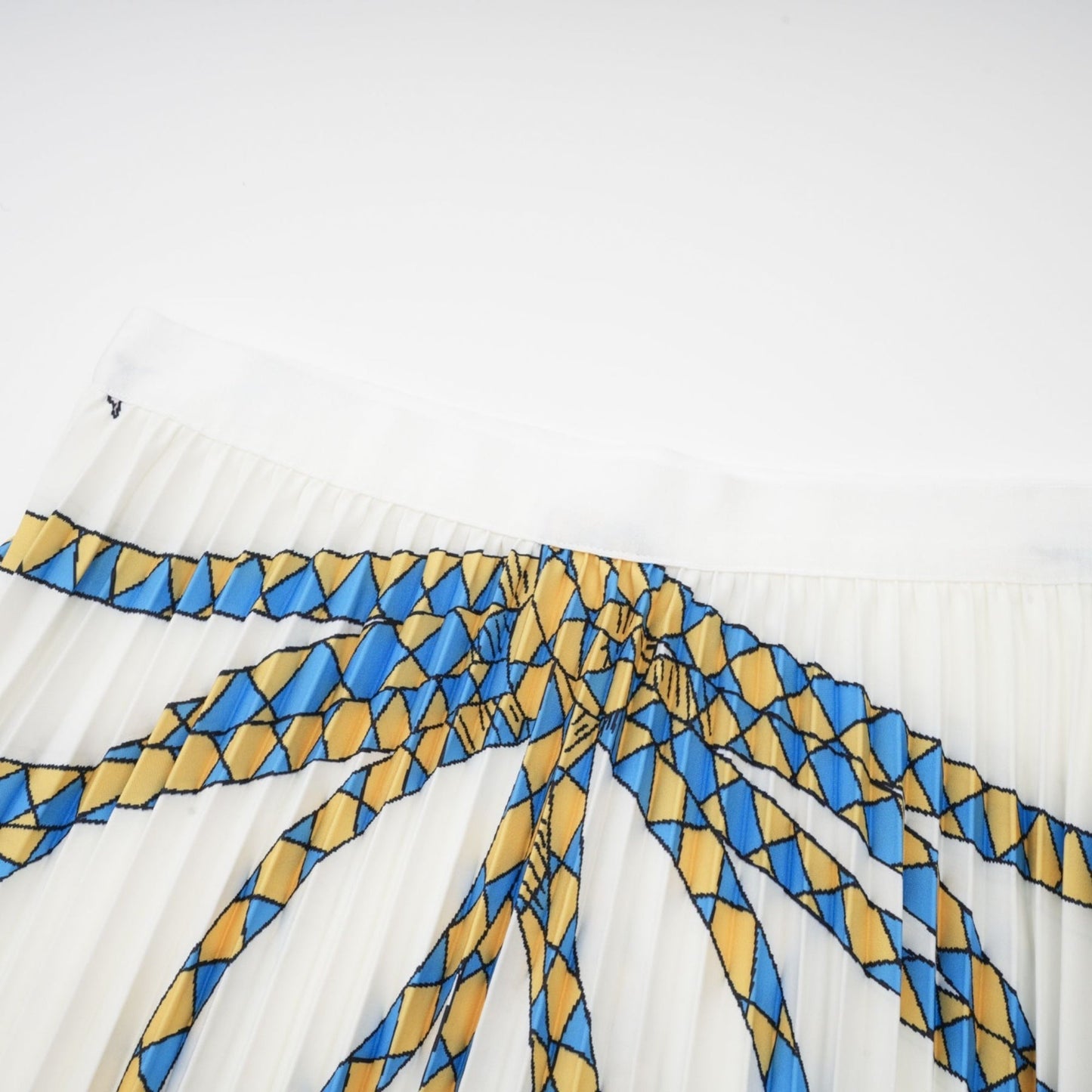 Huguette patternprint top skirt matching set