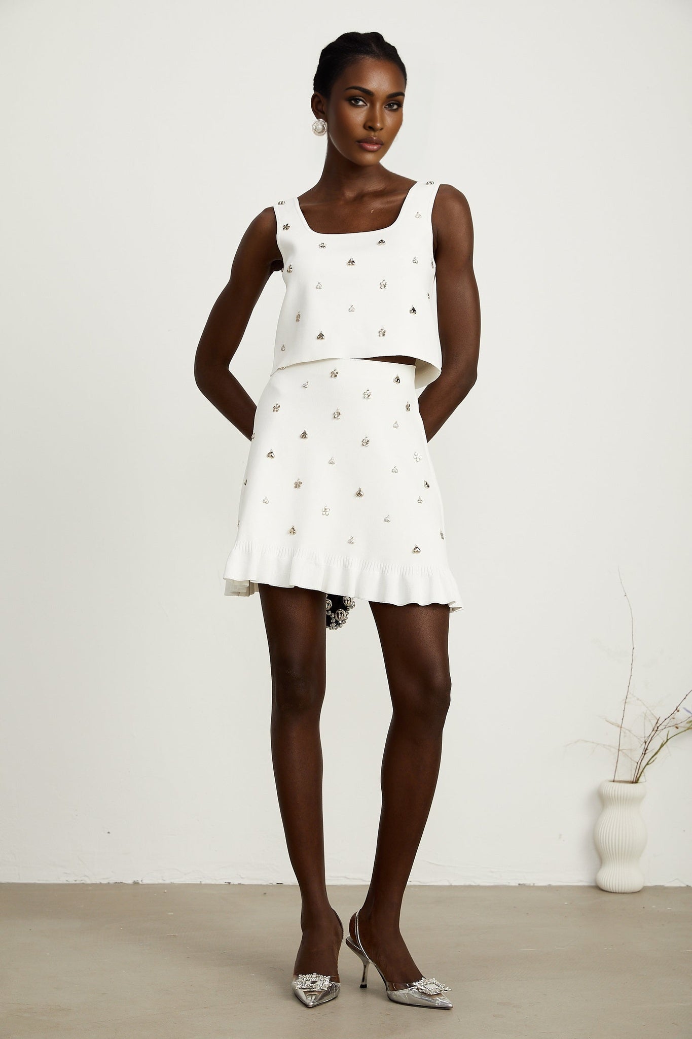 Inès embellished knitted top skirt matching set