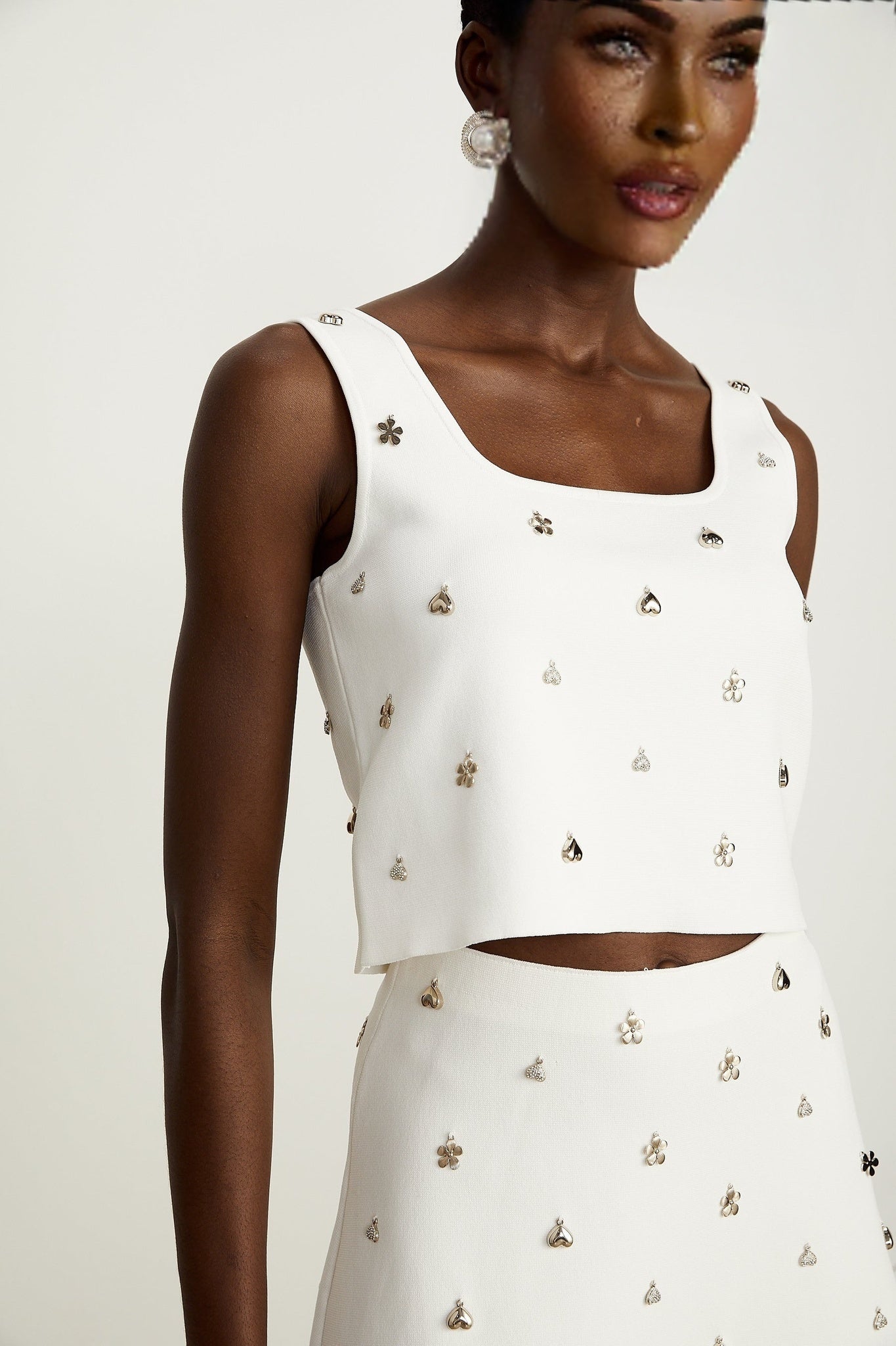 Inès embellished knitted top skirt matching set