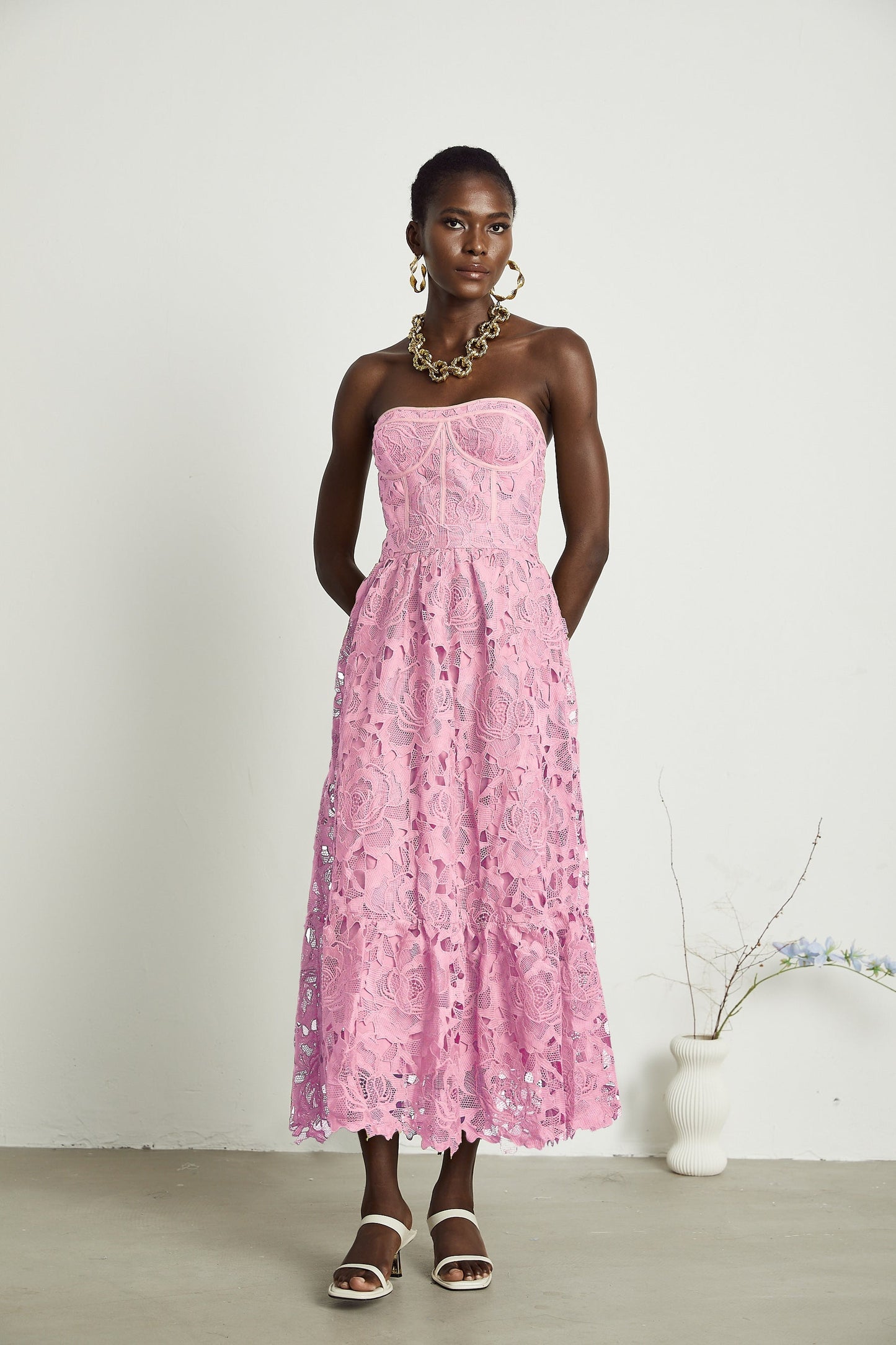 Inès lace floral embroidered cutout midi dress in Pink