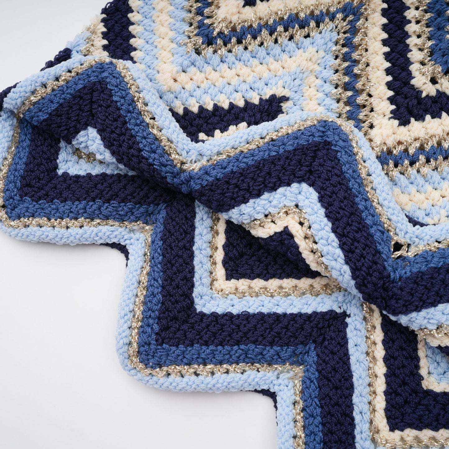 Irina blue zigzagwoven pointelleknit top trousers matching set