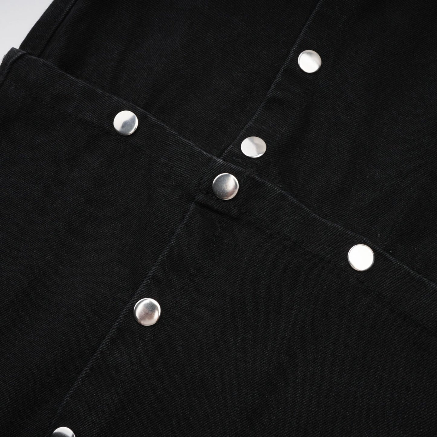 Janelle buttoned straightleg jeans