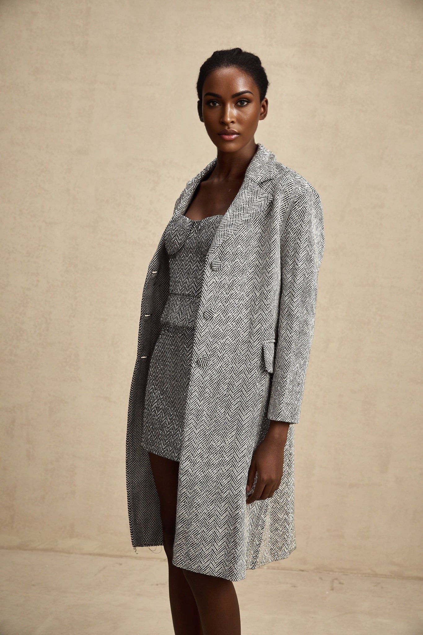Long gray coat with herringbone pattern called Chantal