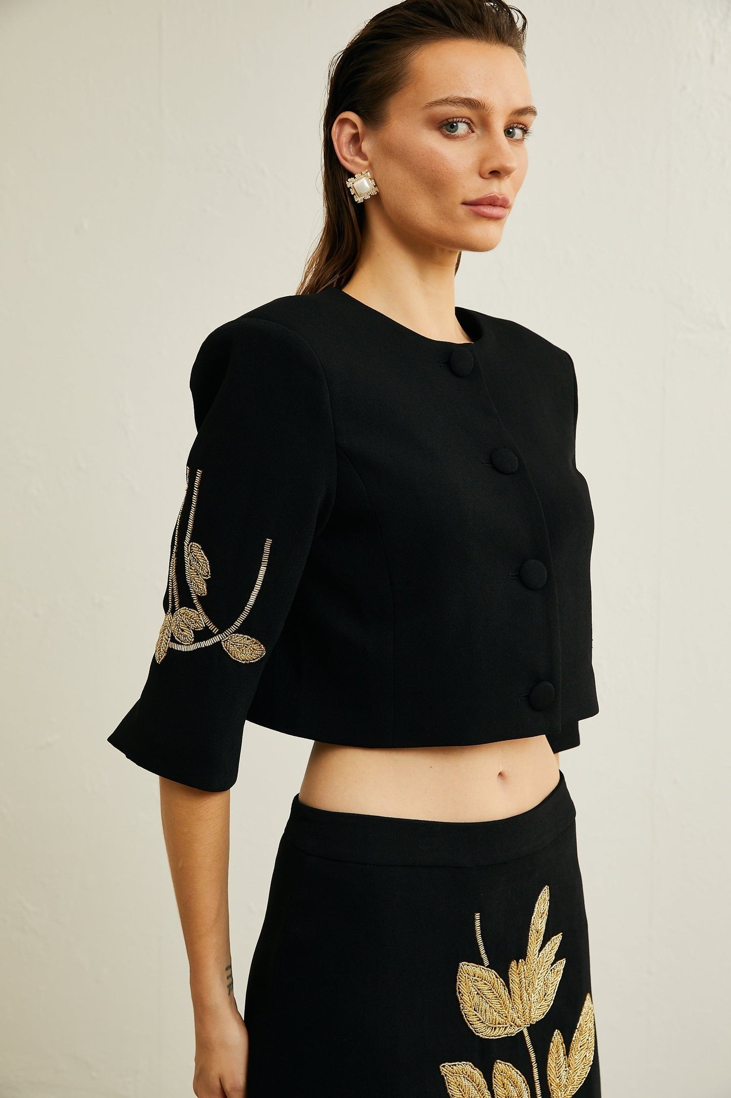 Pauline black floralappliqué jacket skirt matching set