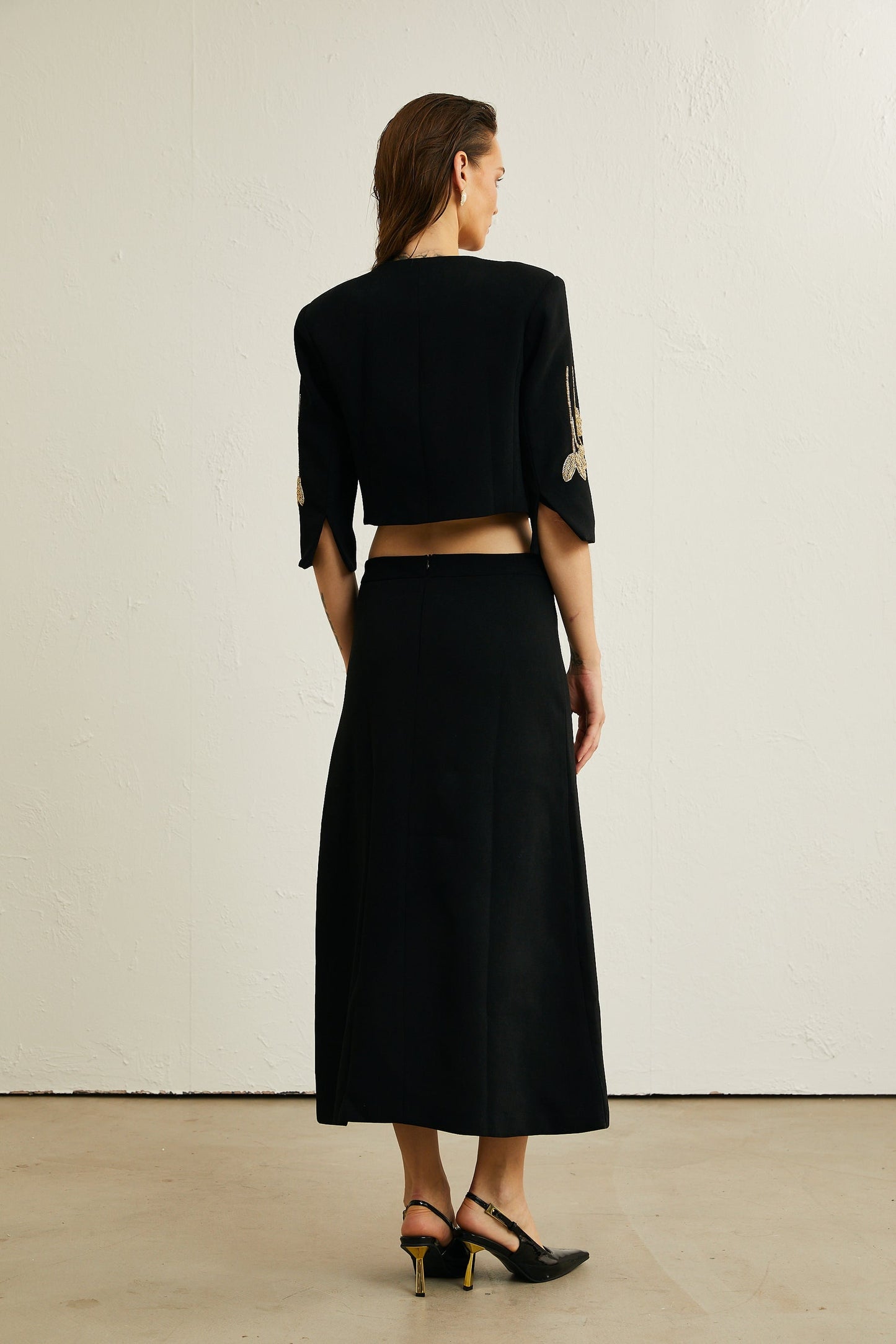 Pauline black floralappliqué jacket skirt matching set