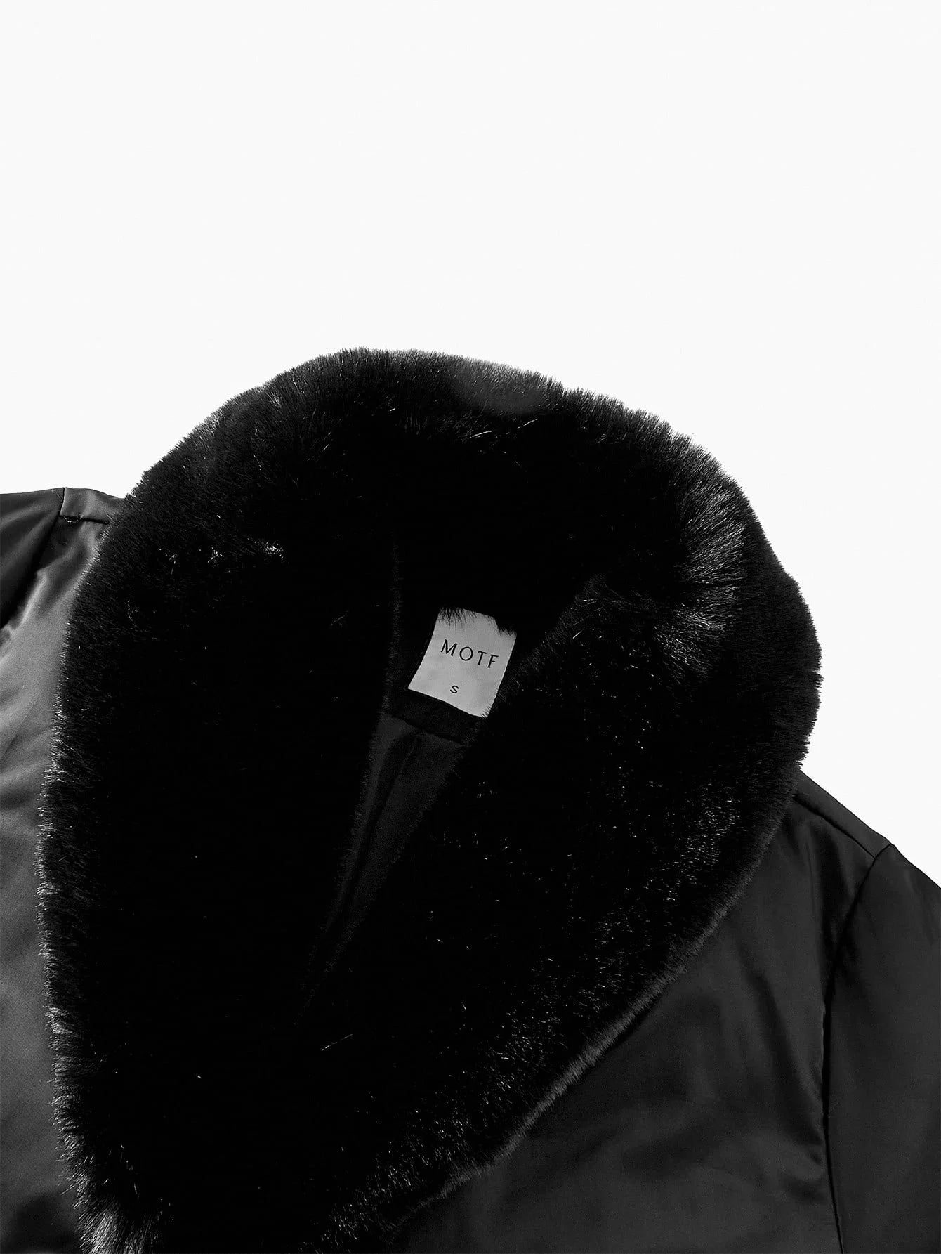 PREMIUM CONTRAST FAUX FUR BELTED WINTER COAT