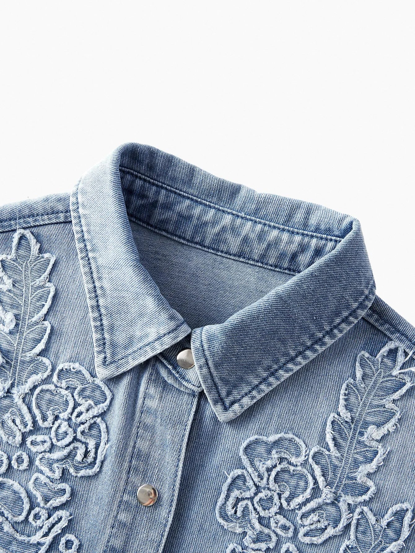 PREMIUM EMBROIDERY BUTTON UP DENIM TOP