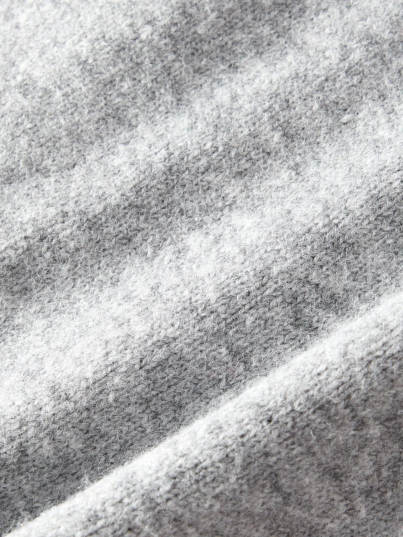 PREMIUM EMBROIDERY CONTRAST SEQUIN CARDIGAN